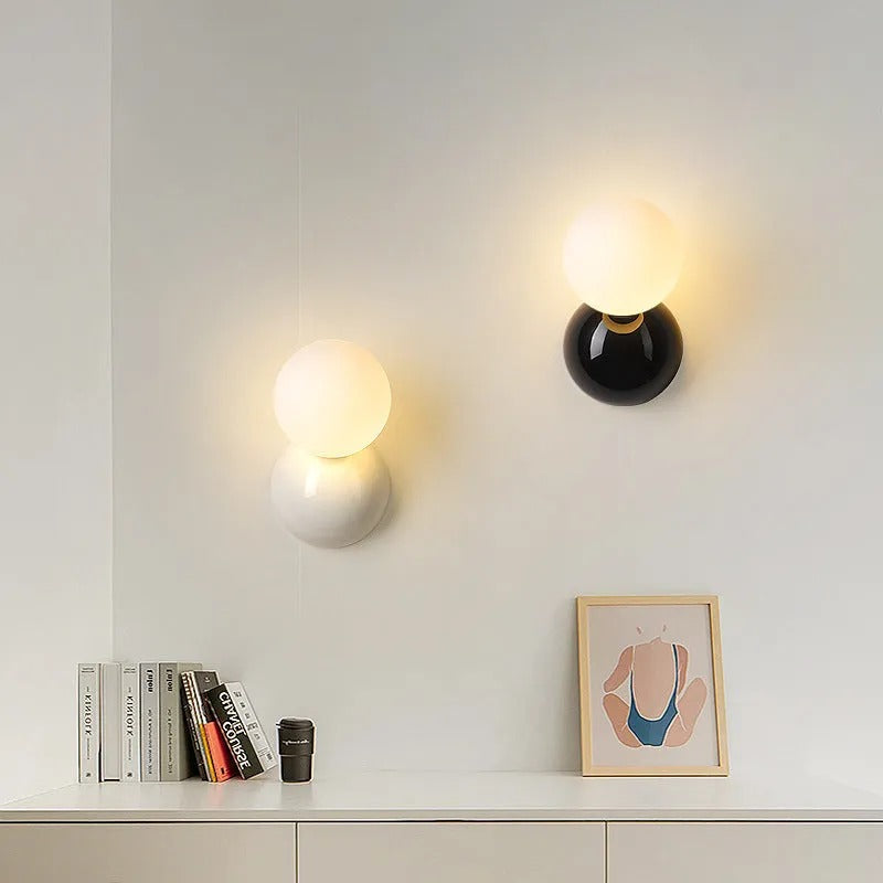 Valentina Modern LED Innenwandleuchte Schwarz Weiß Metall Wohnzimmer