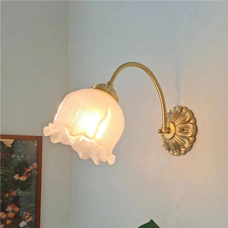 Arisha Retro LED Innenwandleuchte Gold Glas Schlaf Wohnzimmer