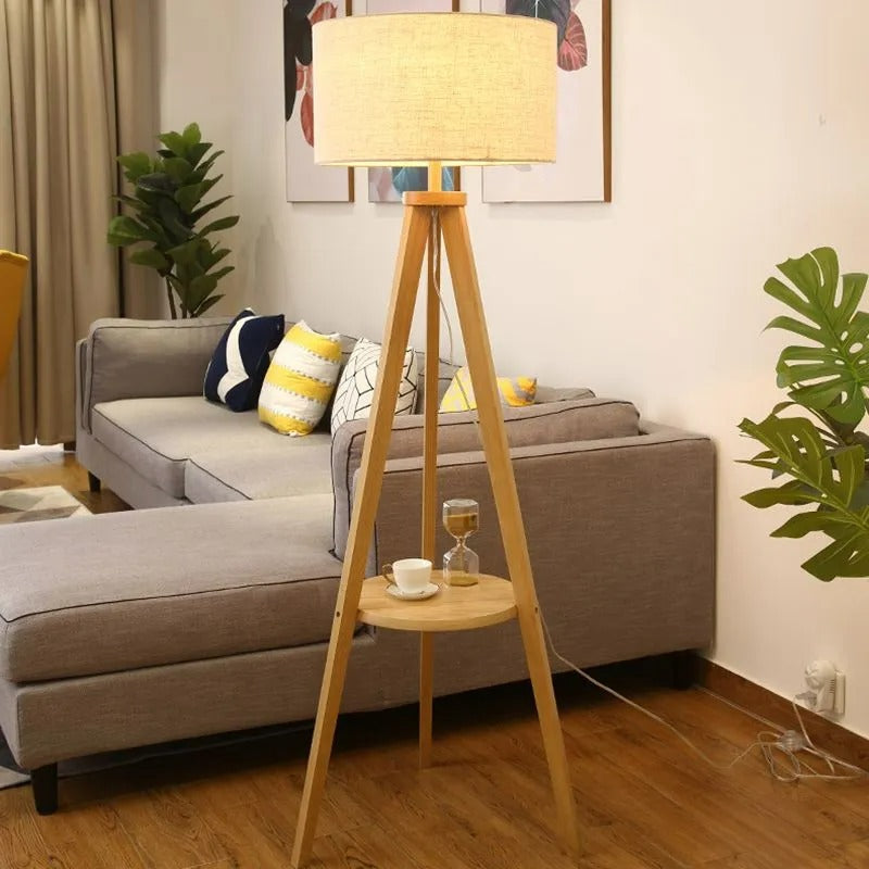 Muto Vintage LED Stehleuchte Triangle, Wohnzimmer, Beige, Holz/Stoff