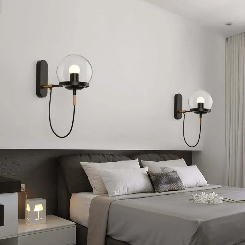 Silva Rustikale Retro Glasglobus Wandleuchte, Schwarz/Bronze