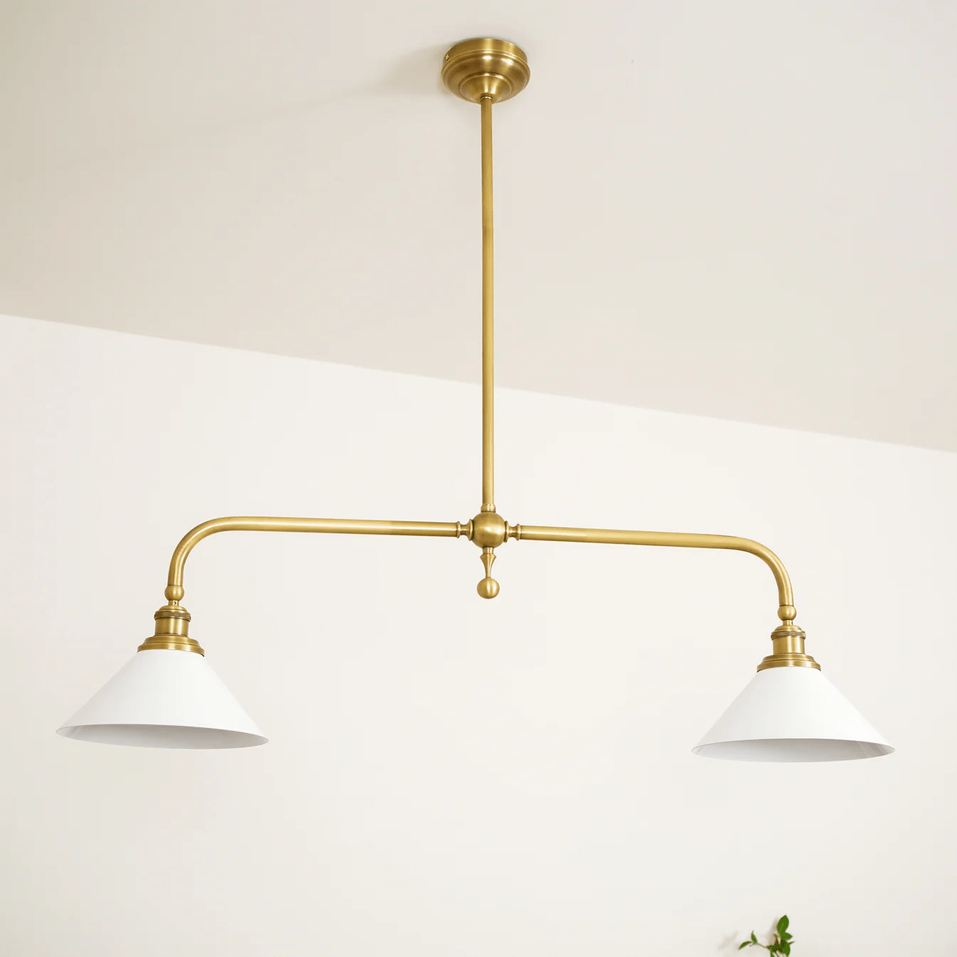 Bridgemont Pendant Light - Blowlighting