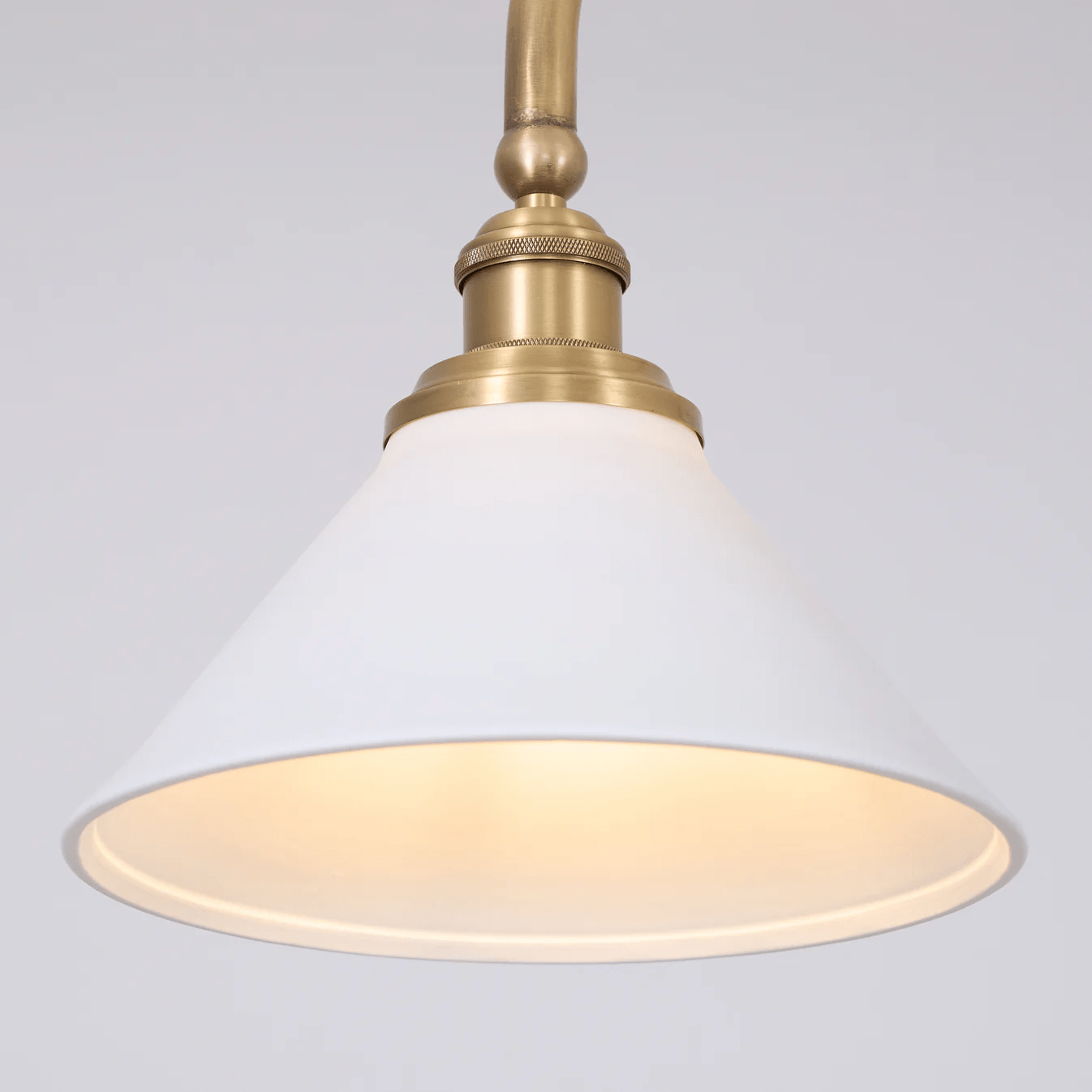 Bridgemont Pendant Light - Blowlighting