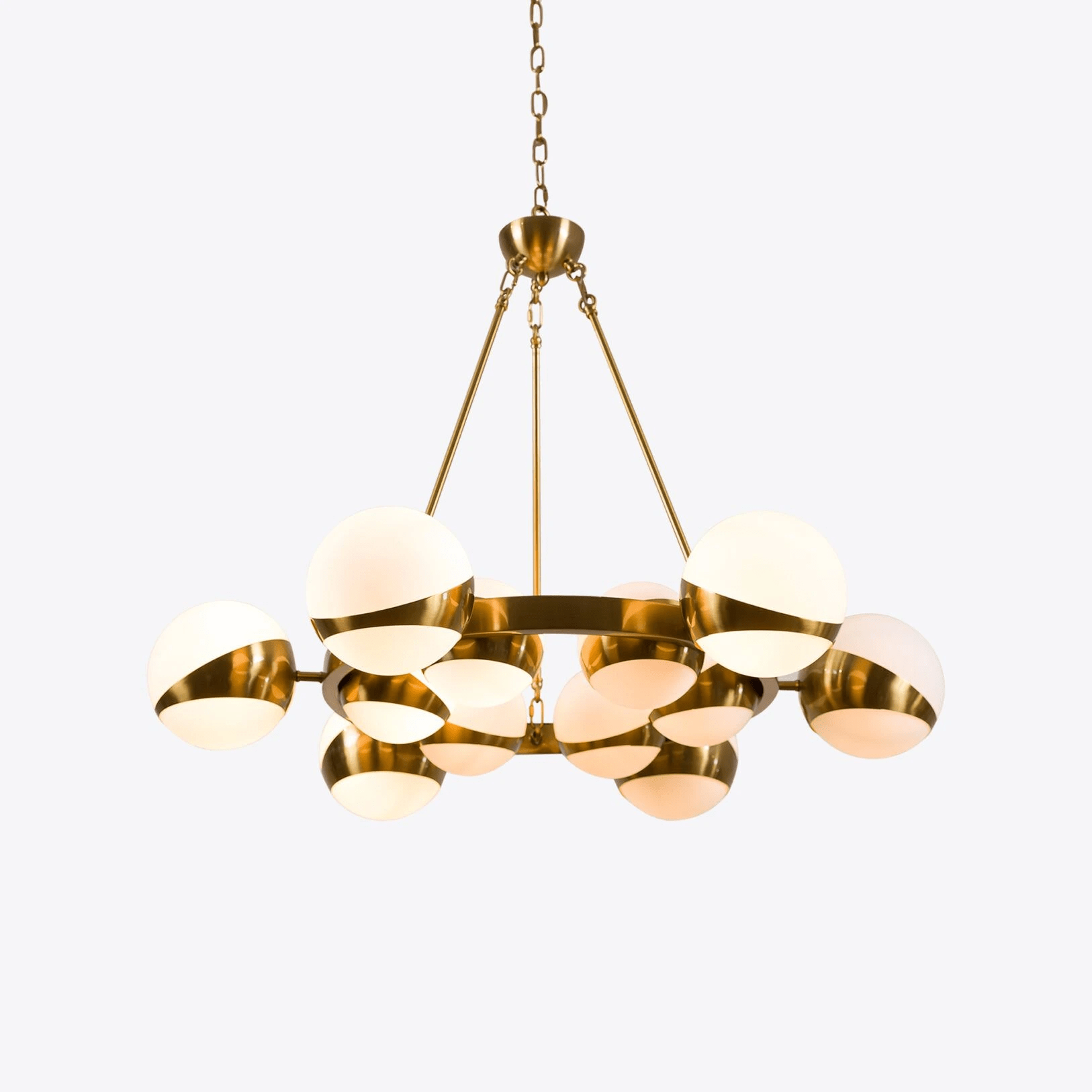 Lumina Kugelförmiger Moderner Kronleuchter aus Messing-Letslighting