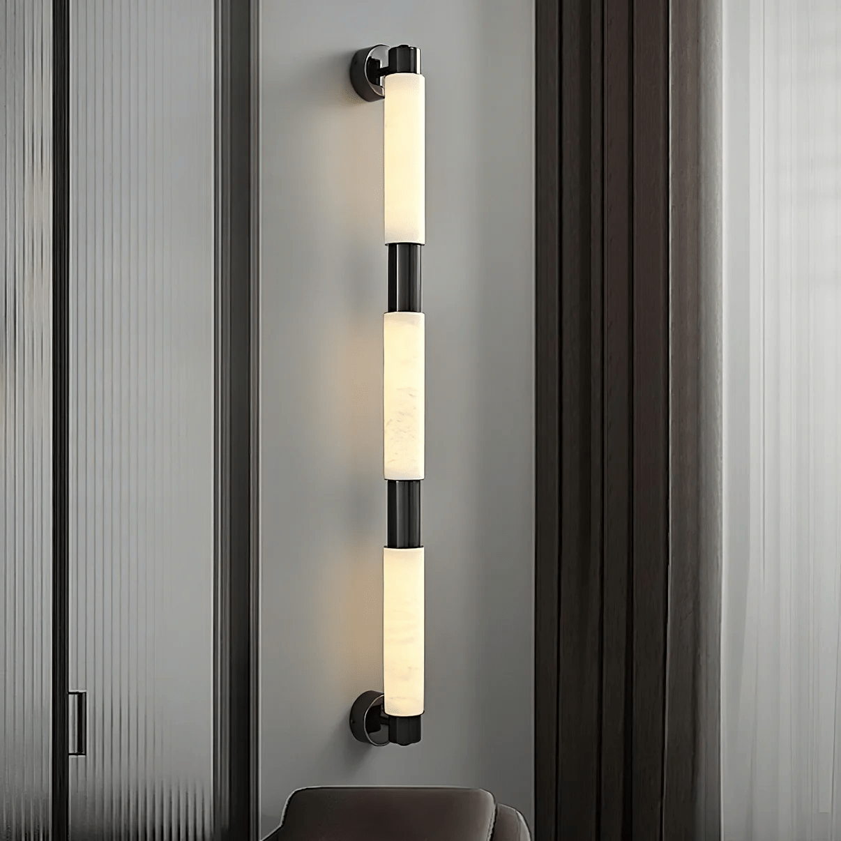 Eurthaeth Alabaster Brass Wall Light - Neutralighting