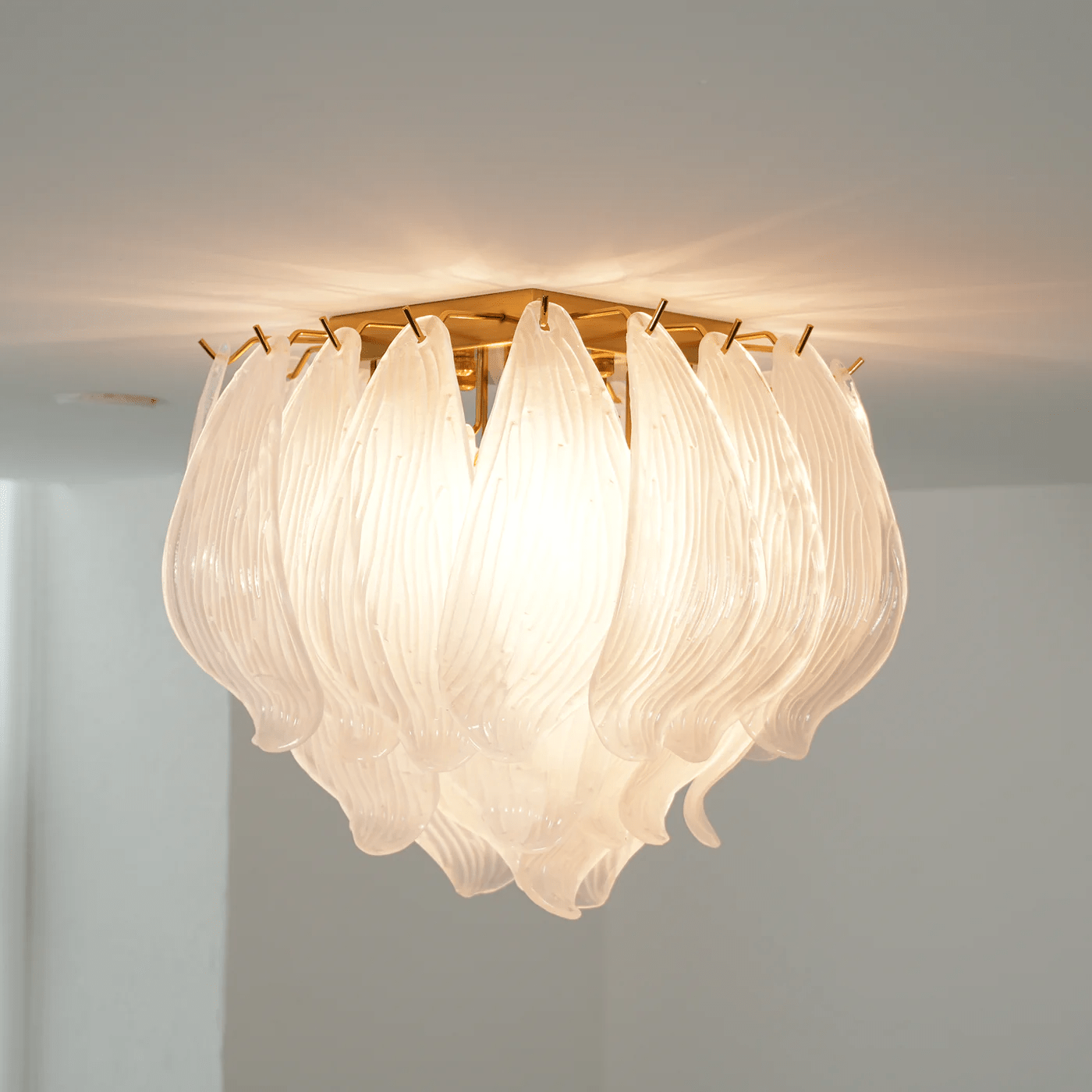 Aurora Ceiling Lamp Murano Petal Hand-Blown Glass Flushmount - Neutralighting