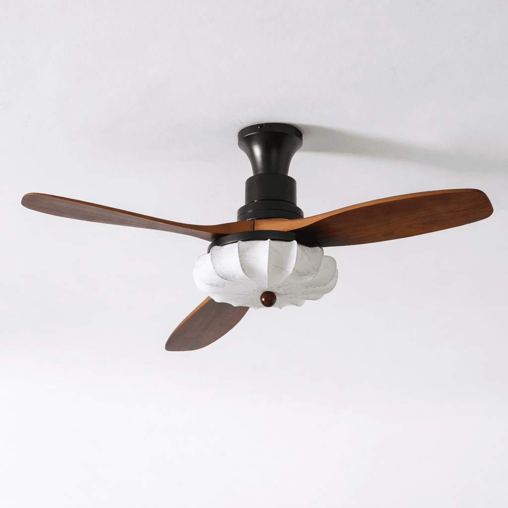 Jasper Bloom Deckenventilatorleuchte, vollständige Produktansicht
