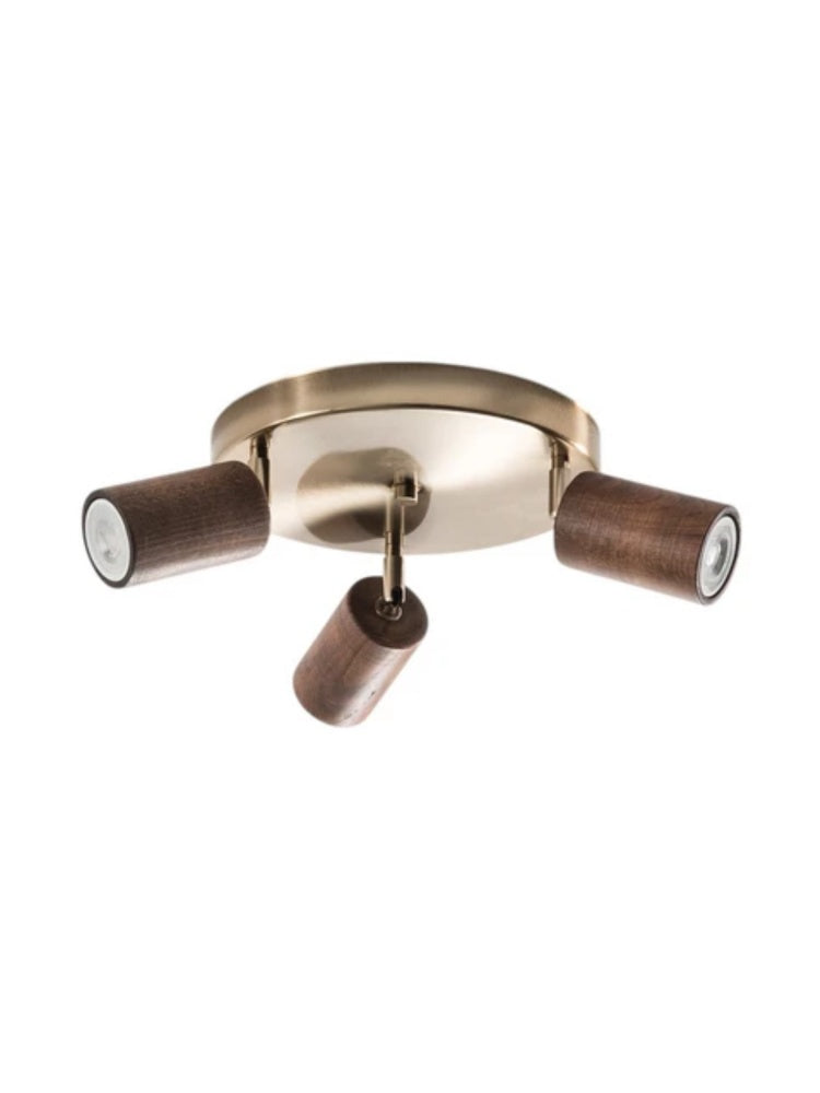 Deckenstrahler aus Metall und Massivholz – Flexible Winkeleinstellung schafft Atmosphäre