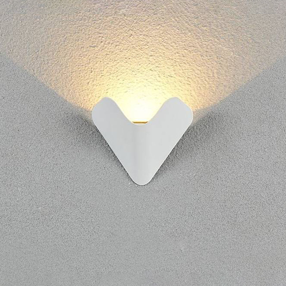 Ray Minimalistische Dreieck Wandleuchte für den Außenbereich Balck/Weiß Aluminium 2 Farben 20CM Lang