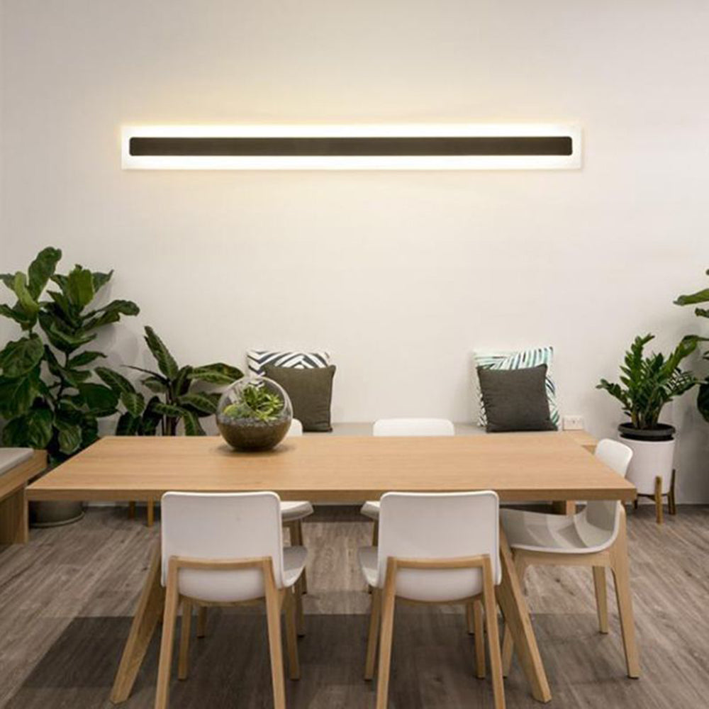 Arisha Minimalist Linear Metall/Acryl Wandleuchte, Badezimmer