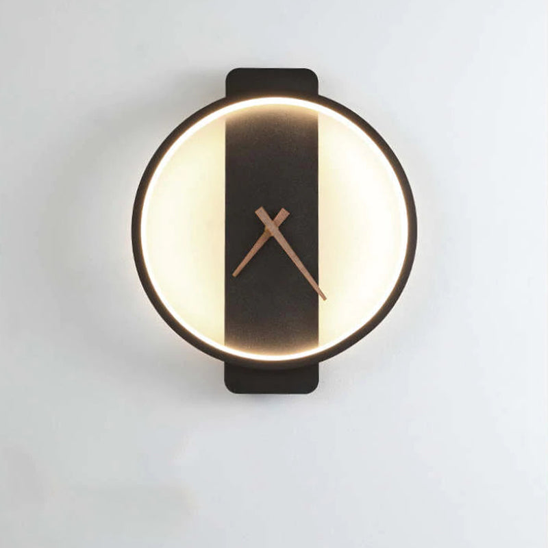 Valentina Arisha Square Clock Metall/Acryl Wandleuchte Gold Wohnzimmer
