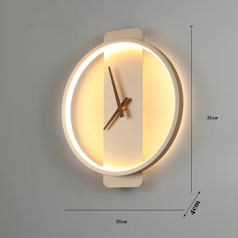 Valentina Arisha Square Clock Metall/Acryl Wandleuchte Gold Wohnzimmer