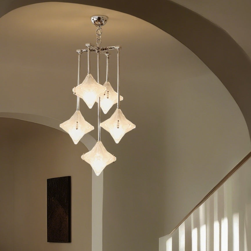 Art Deco Stern Kronleuchter Milchglas, mit verstellbarer Kette
