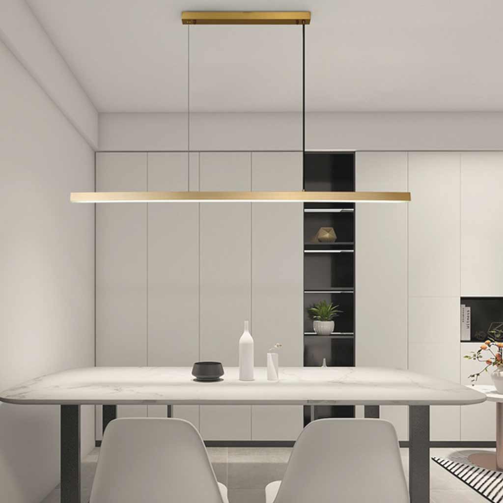 Lineare Pendelleuchte aus Messing in Schwarz-Gold