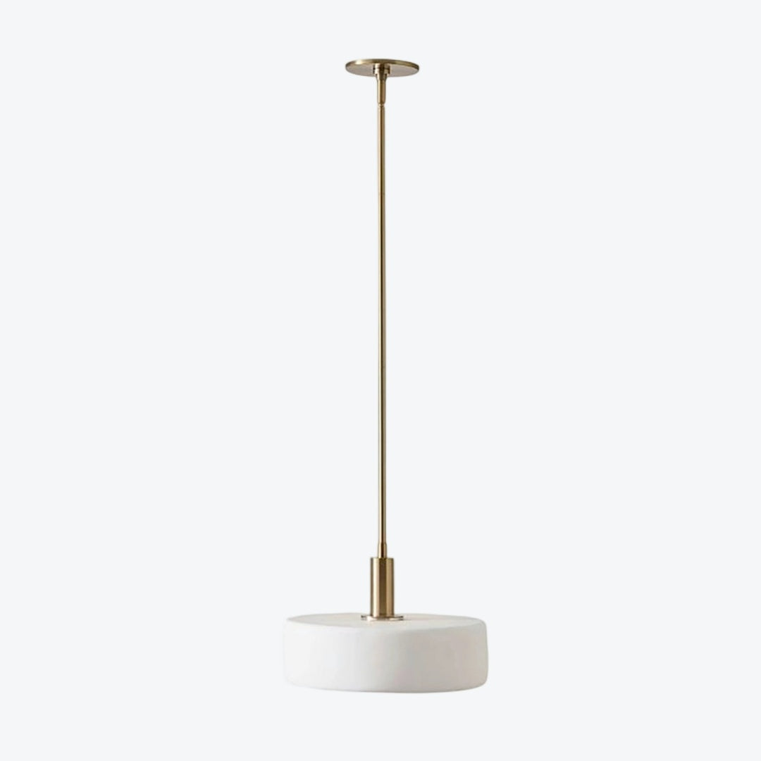 Elfenbein-Porzellan-Pendelleuchte, im ausgeschalteten Zustand