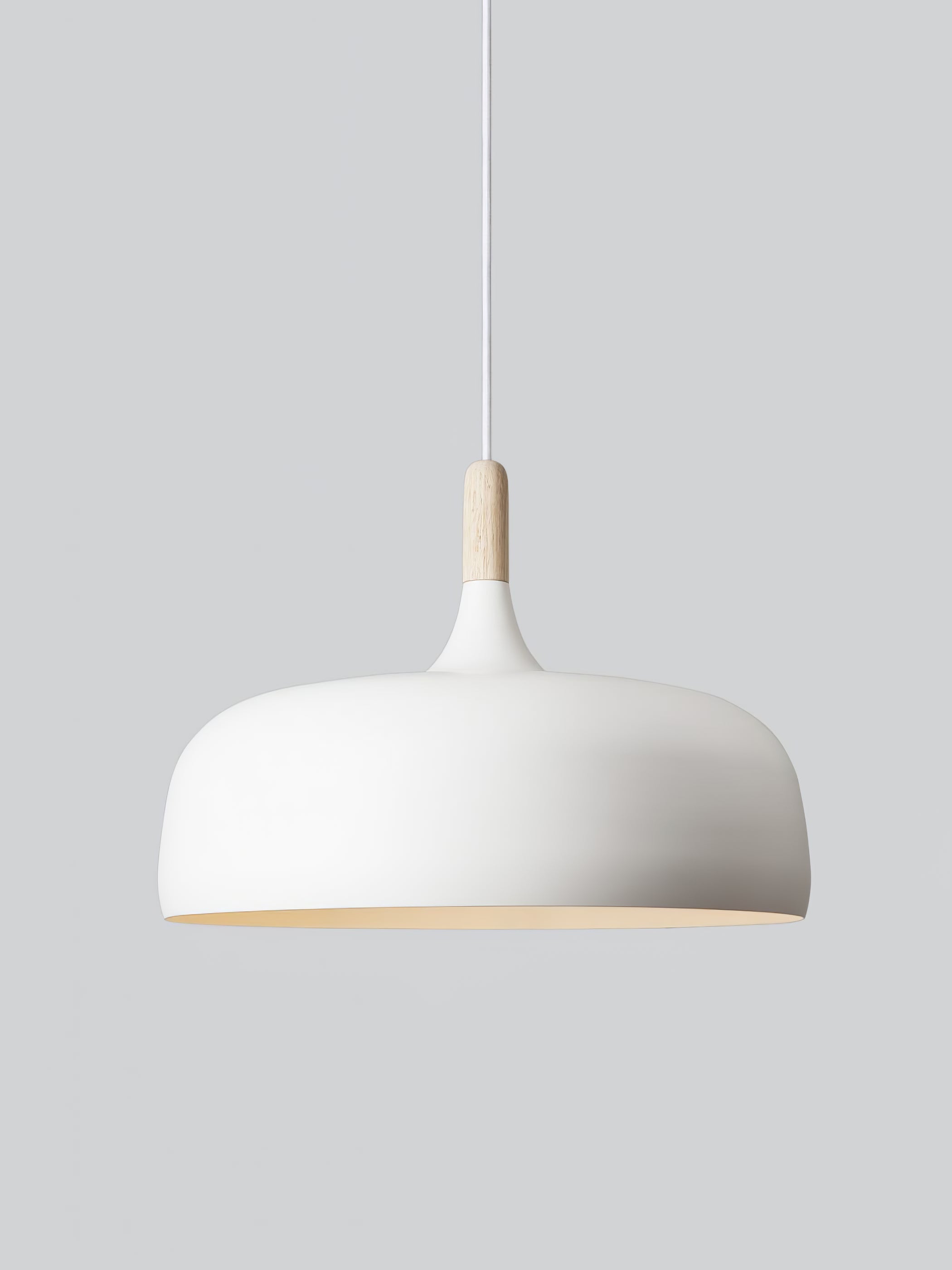 Lustra Pendelleuchte Weiß Schirm Holz-Letslighting