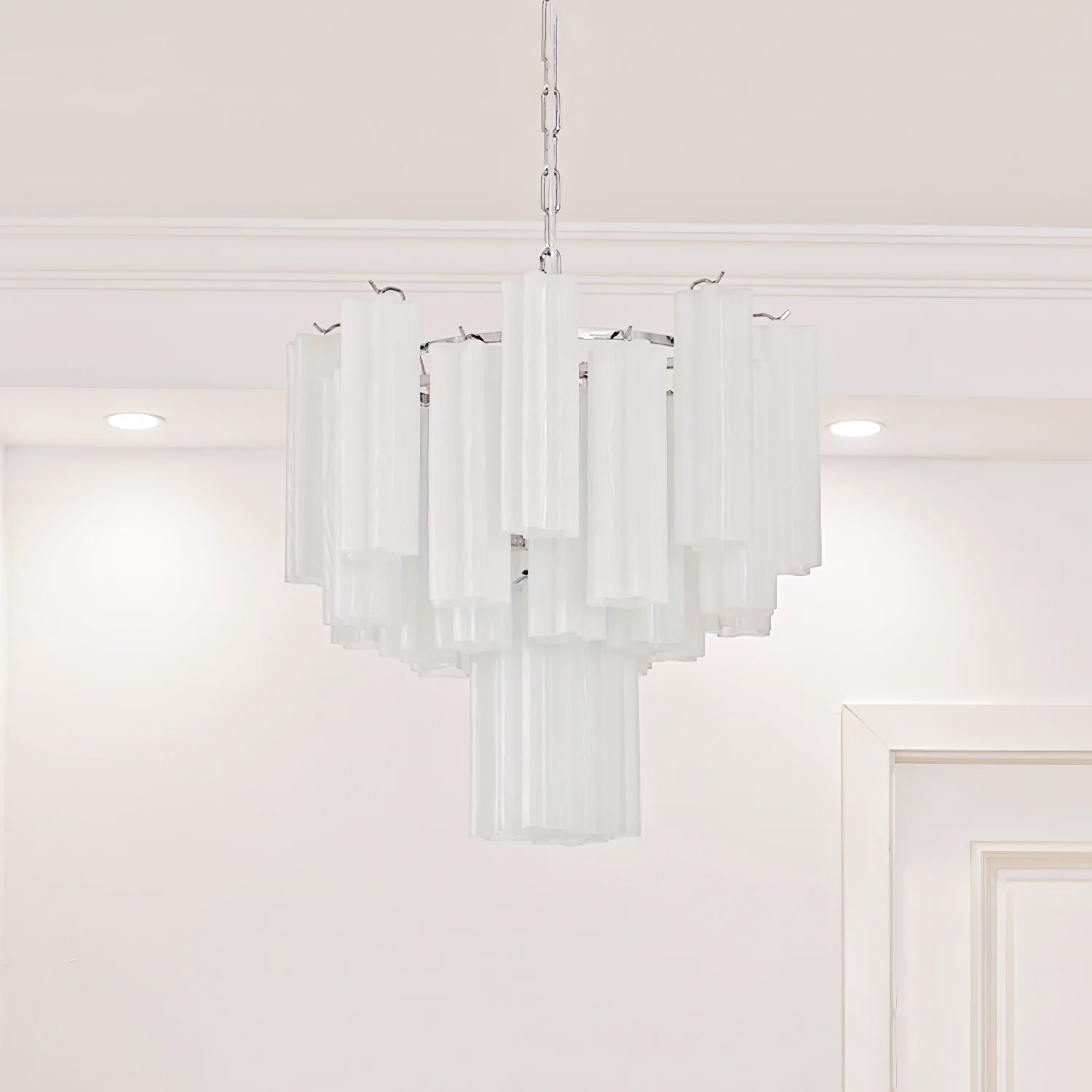Aurora Chandelier White Layered Tube - Blowlighting