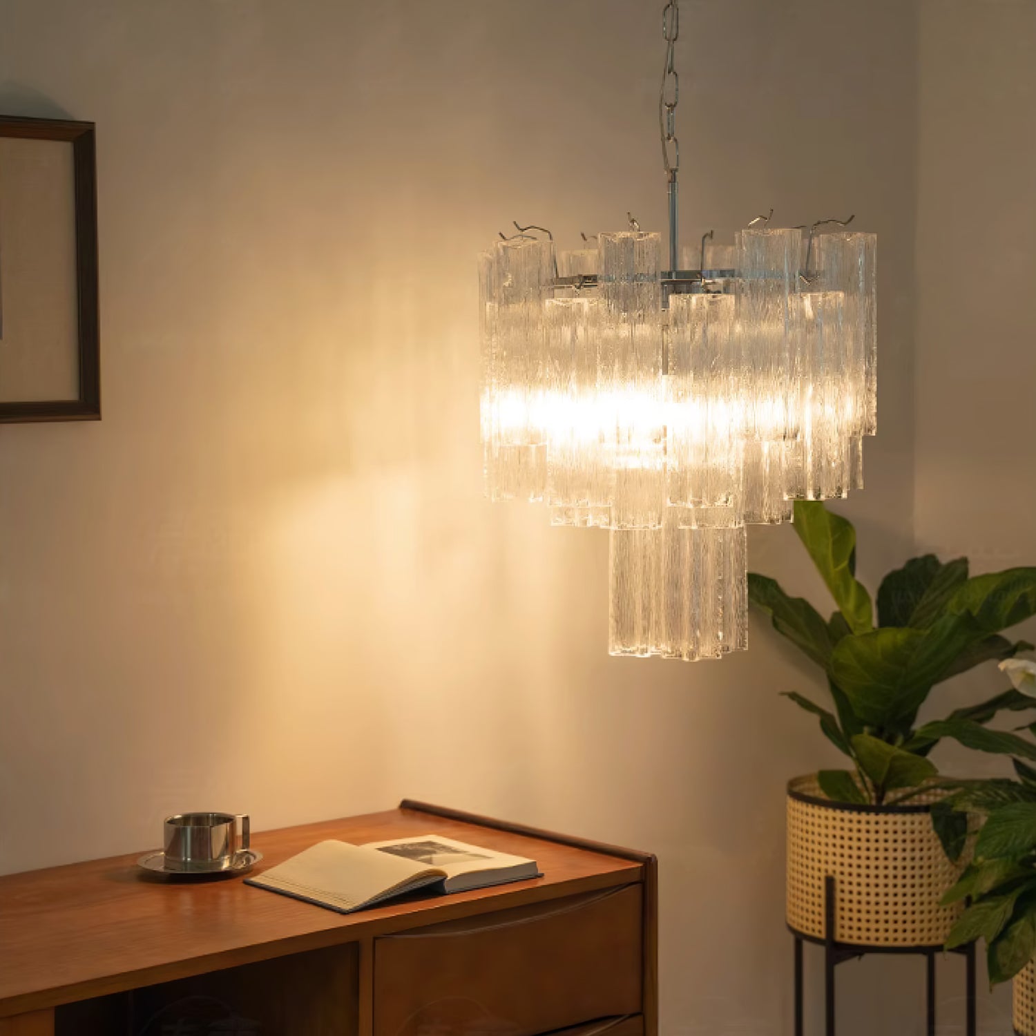 Aurora Chandelier White Layered Tube - Blowlighting