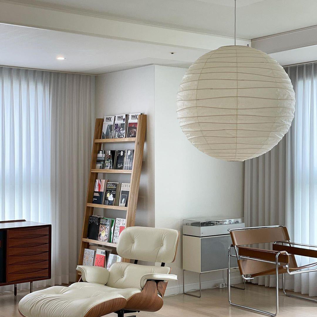 Luna Pendelleuchte mit japanischem Papier-Globus