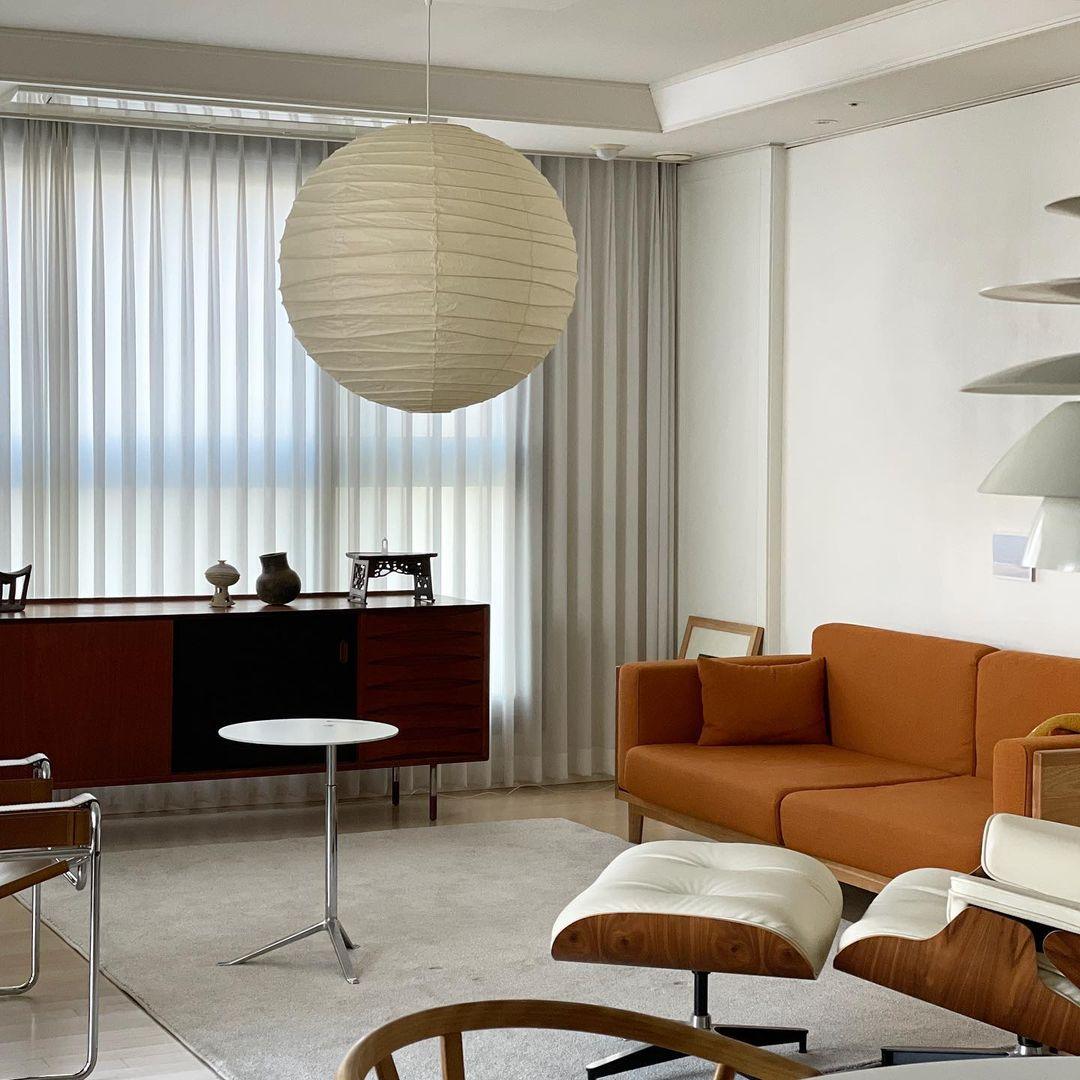 Luna Pendelleuchte mit japanischem Papier-Globus