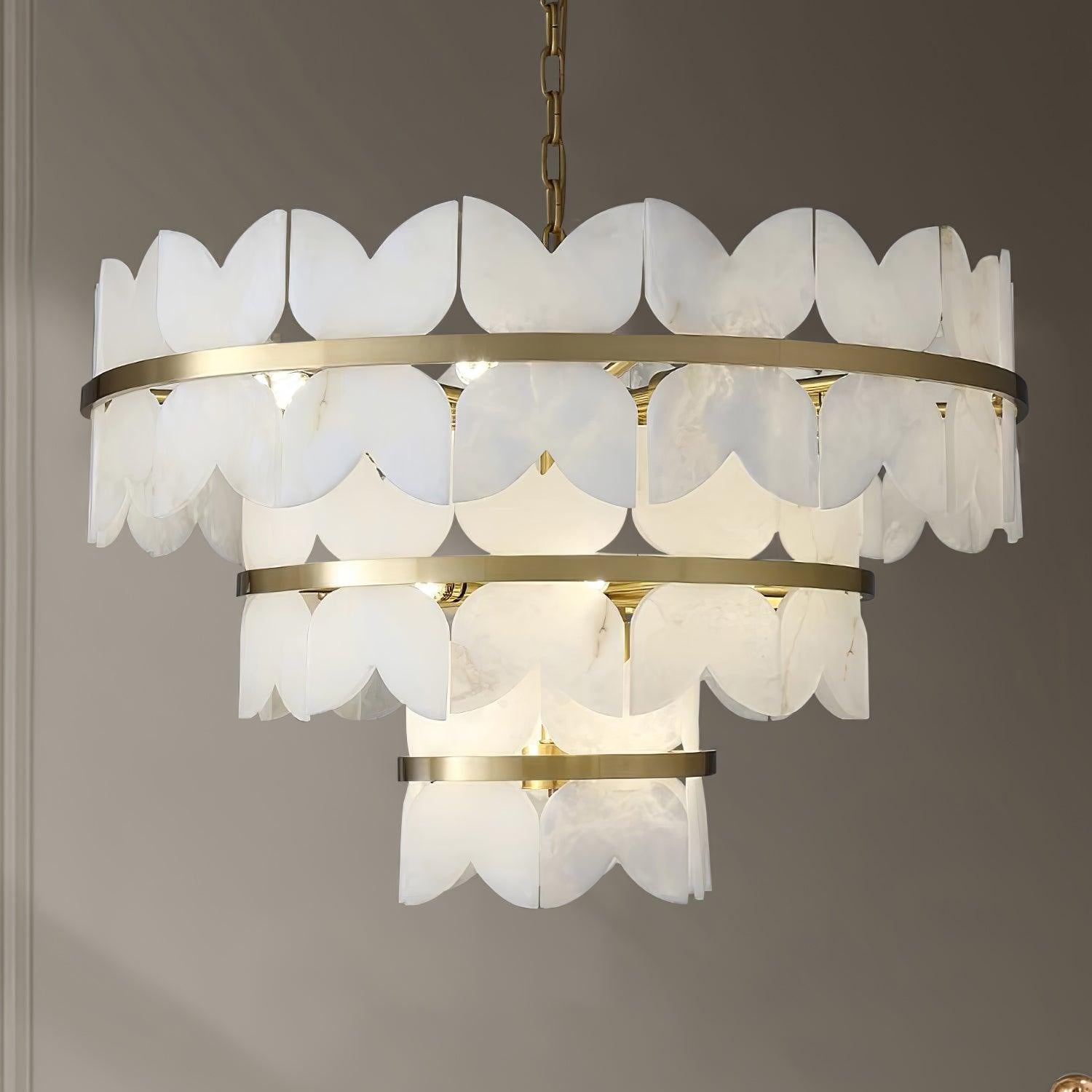 Seraphina Vintage Alabaster Chandelier - Neutralighting