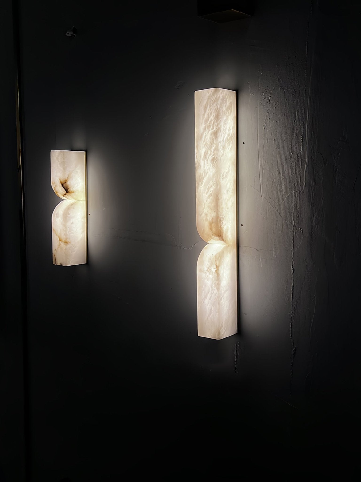 Lunaris Alabaster Rectangular Wall Lamp - Neutralighting