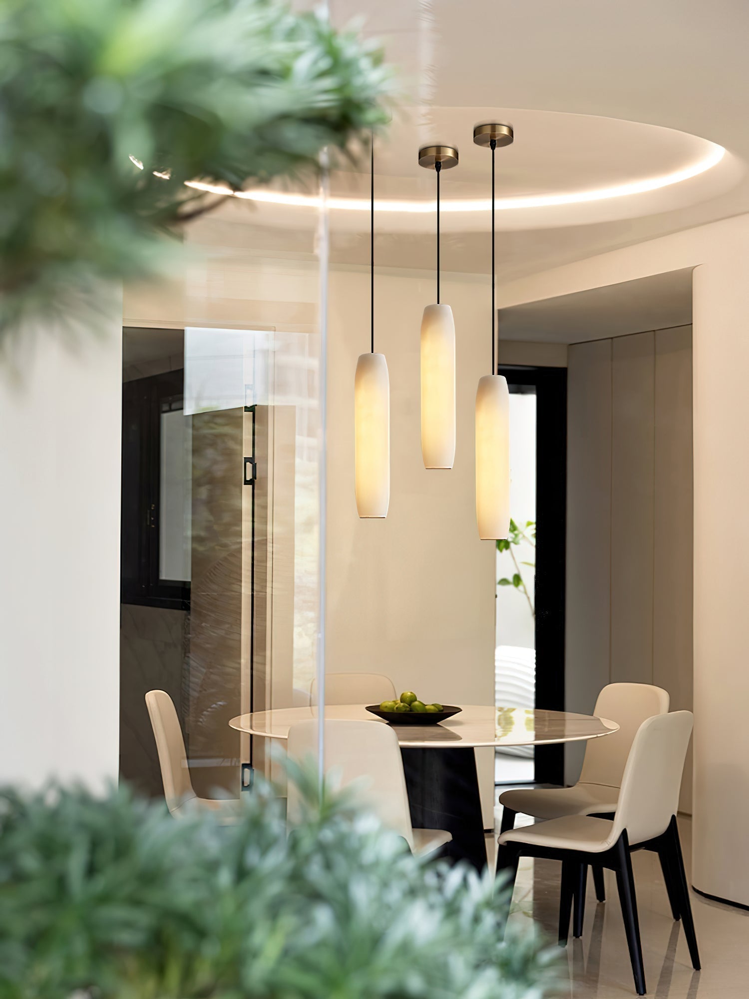 Kvennuvye Flute Modern Minimalist Metal Pendant Light - Letslighting
