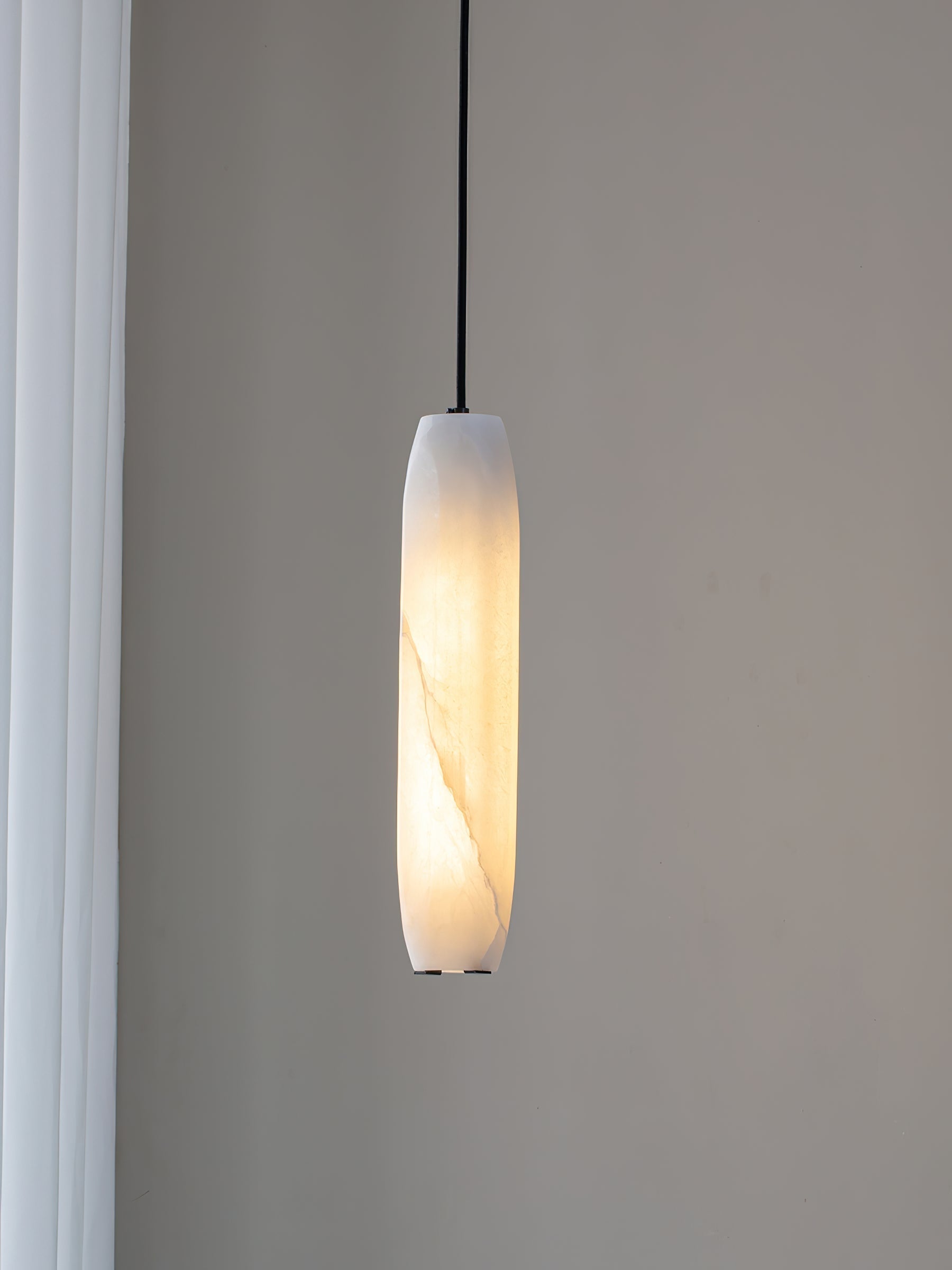 Kvennuvye Flute Modern Minimalist Metal Pendant Light - Letslighting