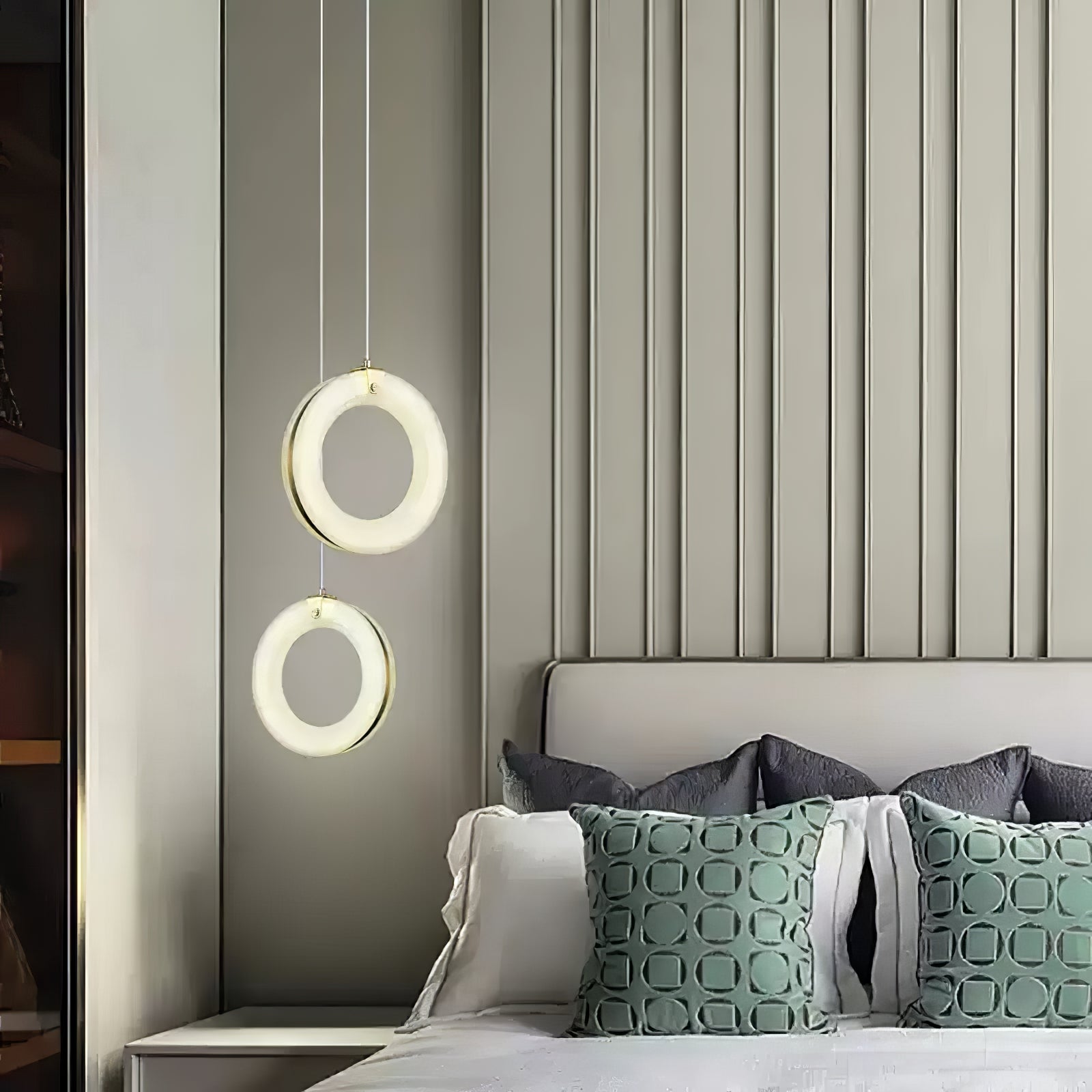 Orelia Alabaster Pendant Light - Neutralighting