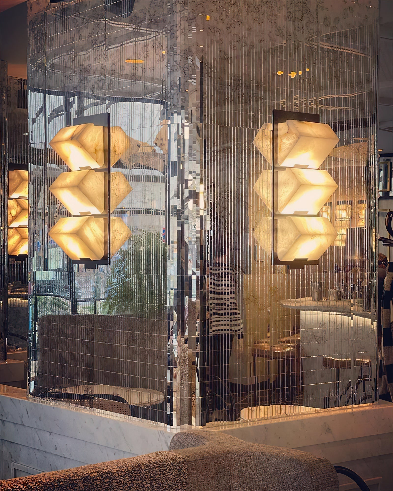 Qvistuvyn Staircase Metal Alabaster Wall Lamp - Letslighting