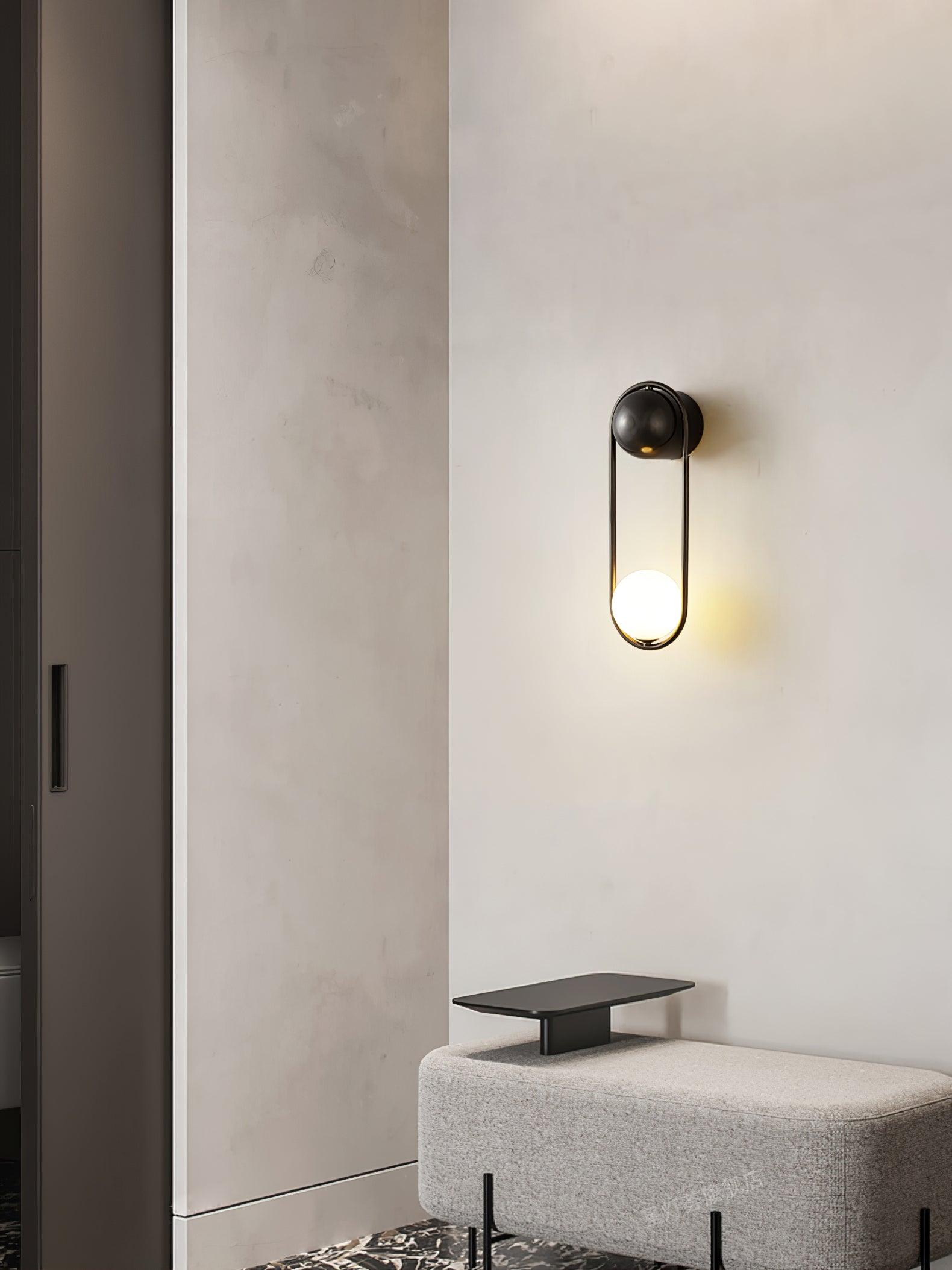 Sale Moderne Wandleuchte aus Messing-Letslighting