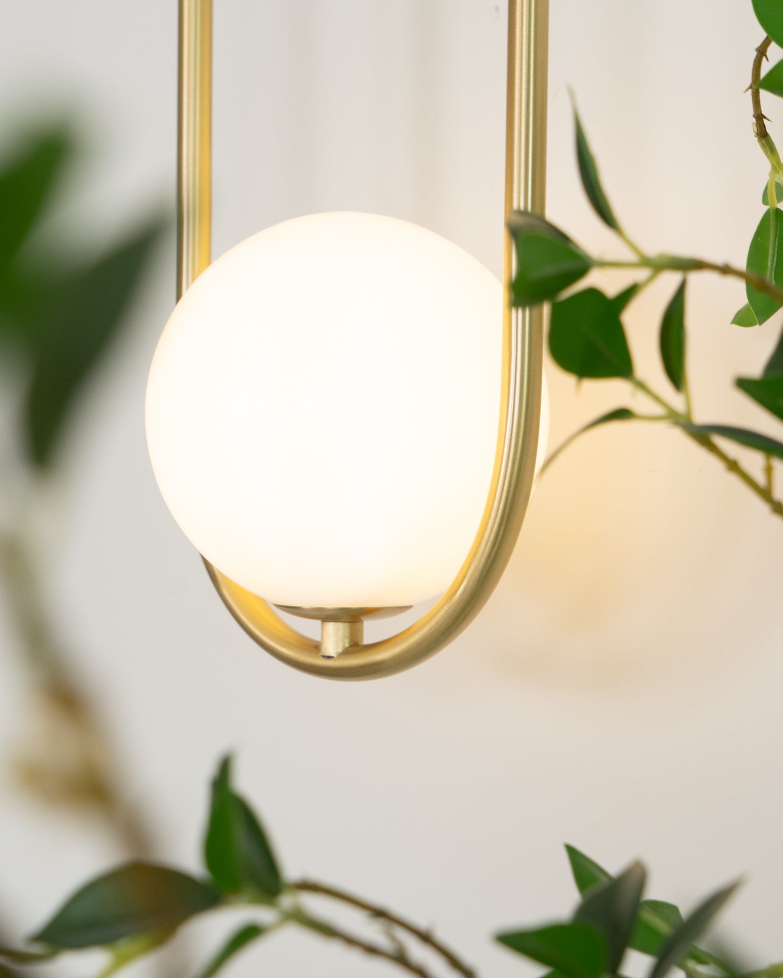 Sale Moderne Wandleuchte aus Messing-Letslighting