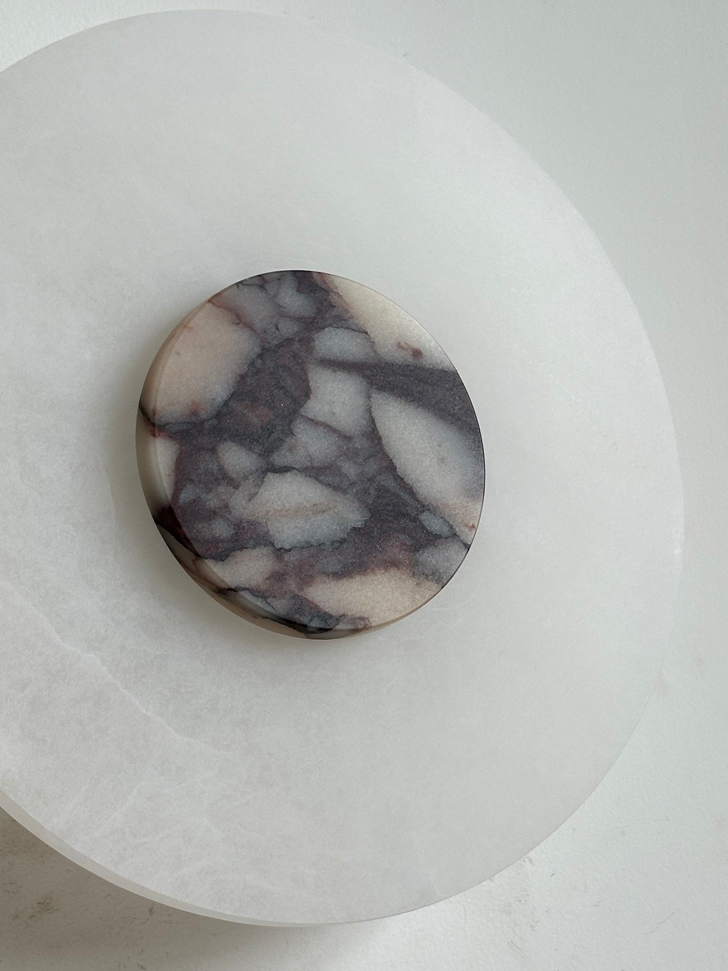 Rauduvyi Modern Minimalist Alabaster Wall Lamp - Letslighting