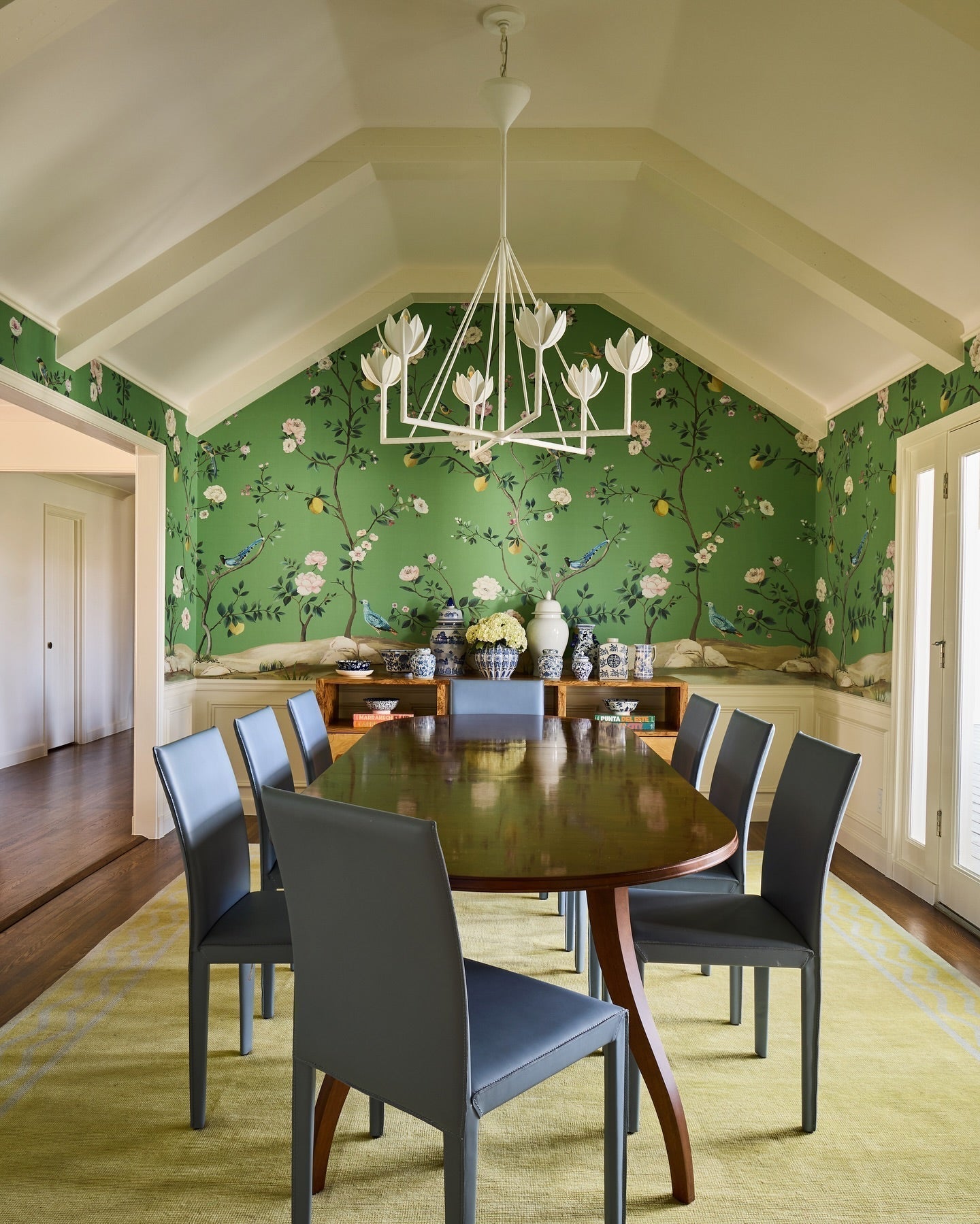 Alberto Modern Minimalist Floral Brass Chandelier - Letslighting