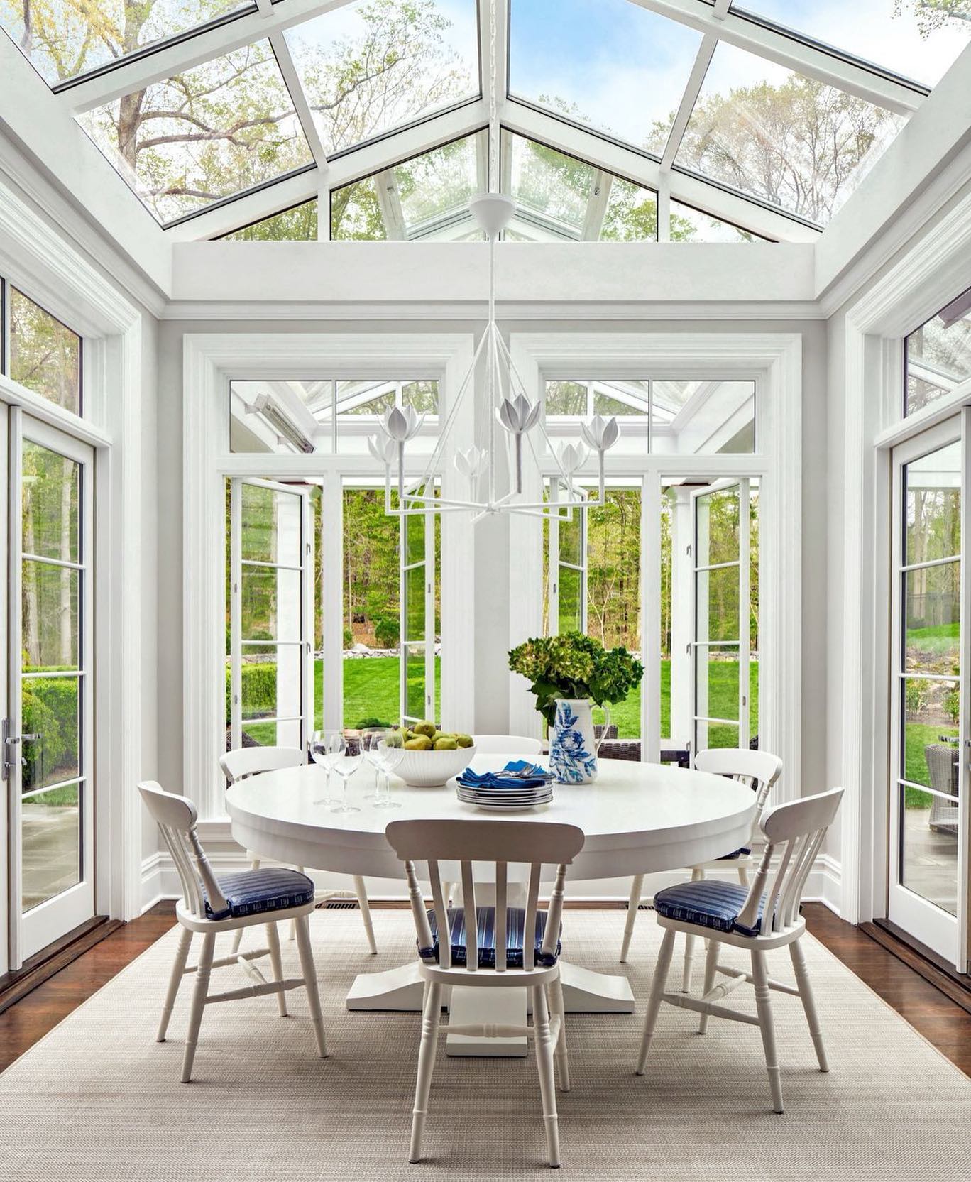 Alberto Modern Minimalist Floral Brass Chandelier - Letslighting