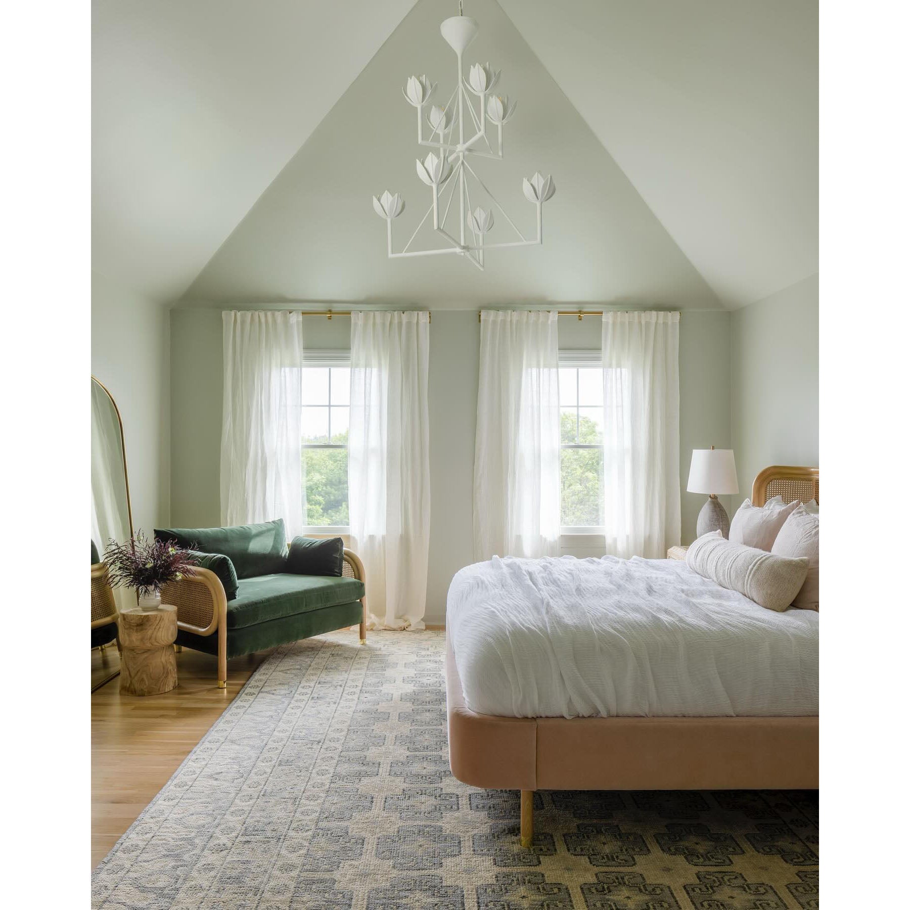 Alberto Modern Minimalist Floral Brass Chandelier - Letslighting