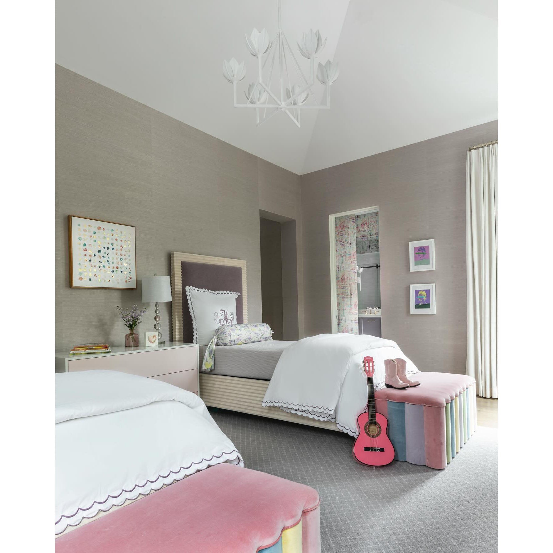 Alberto Modern Minimalist Floral Brass Chandelier - Letslighting