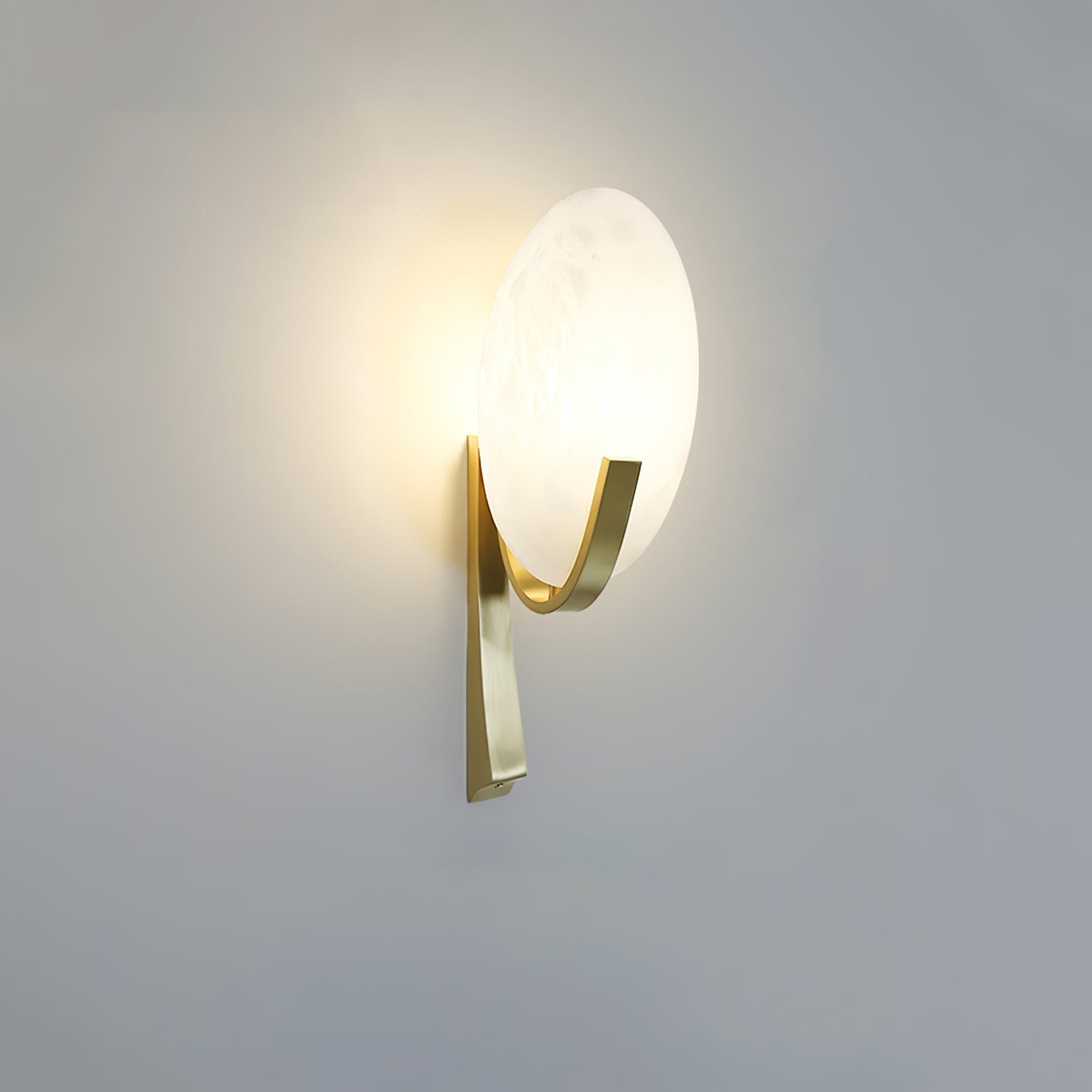 Selene Modern Alabaster Wall Lamp - Neutralighting
