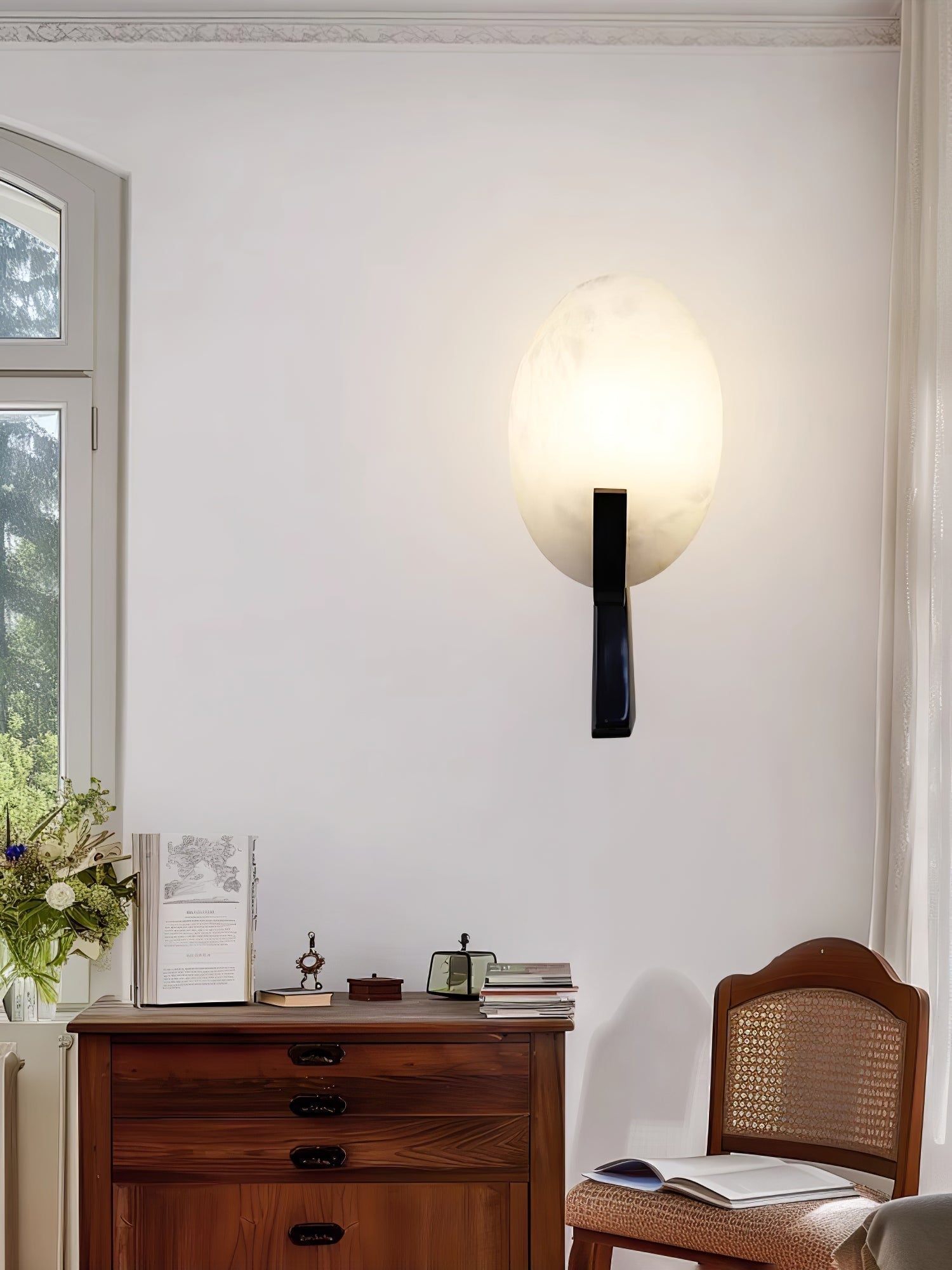 Selene Modern Alabaster Wall Lamp - Neutralighting
