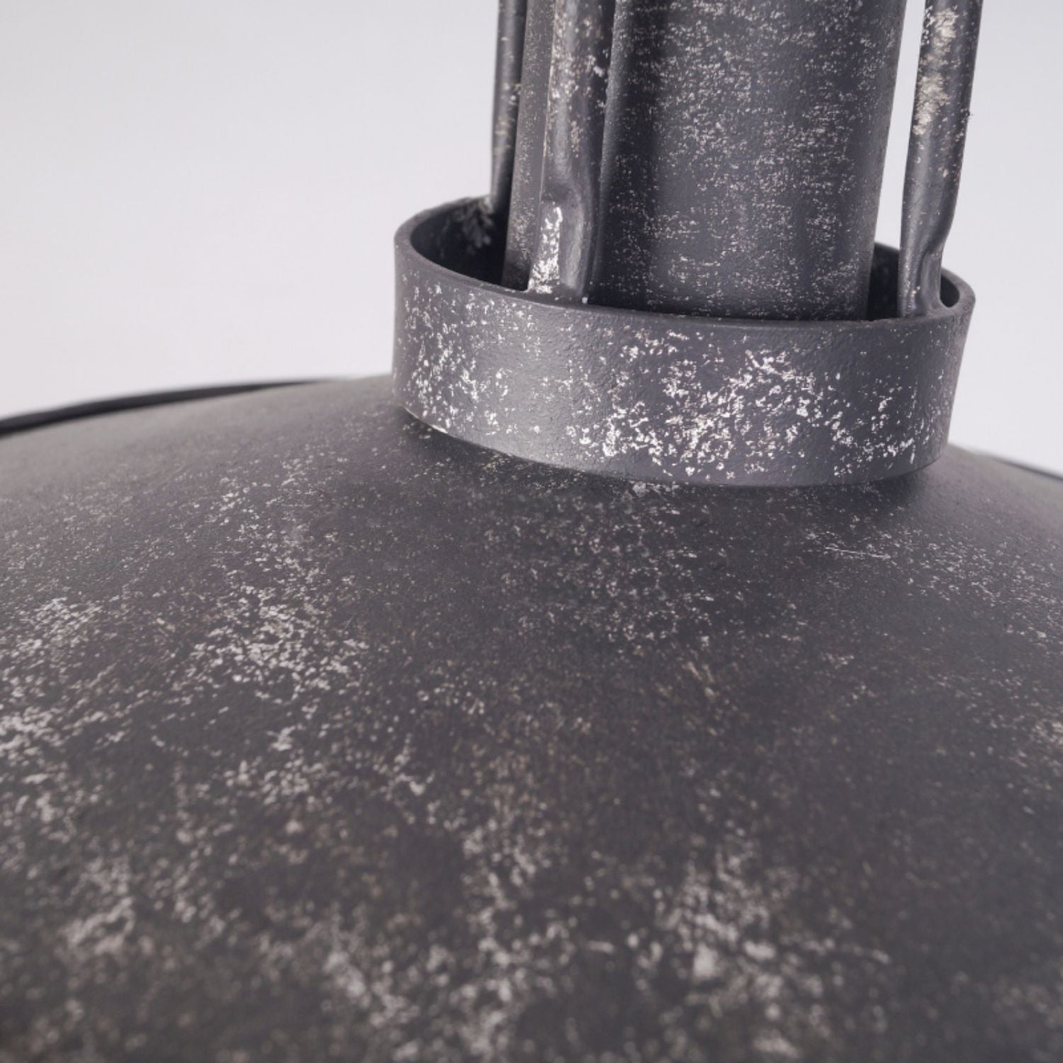 Yrvuvyi Industrial Pendelleuchte-Letslighting