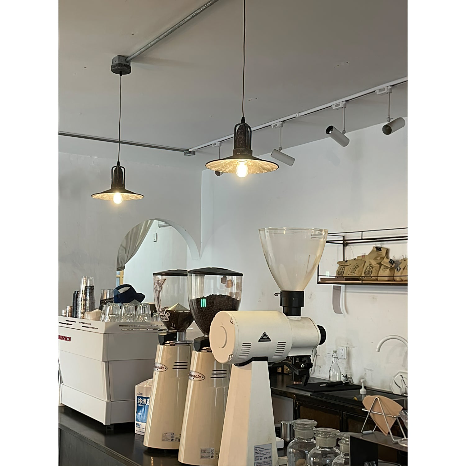 Yrvuvyi Industrial Pendelleuchte-Letslighting