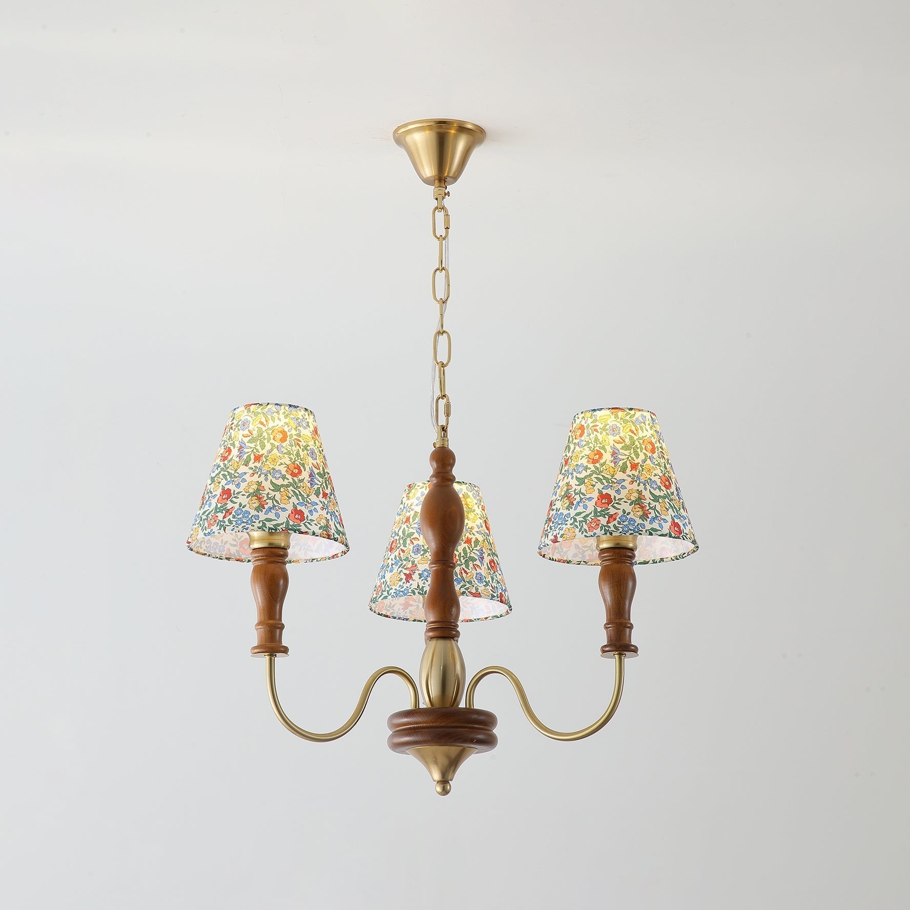 Cassian Kronleuchter mit floralem Stoffbezug-Letslighting