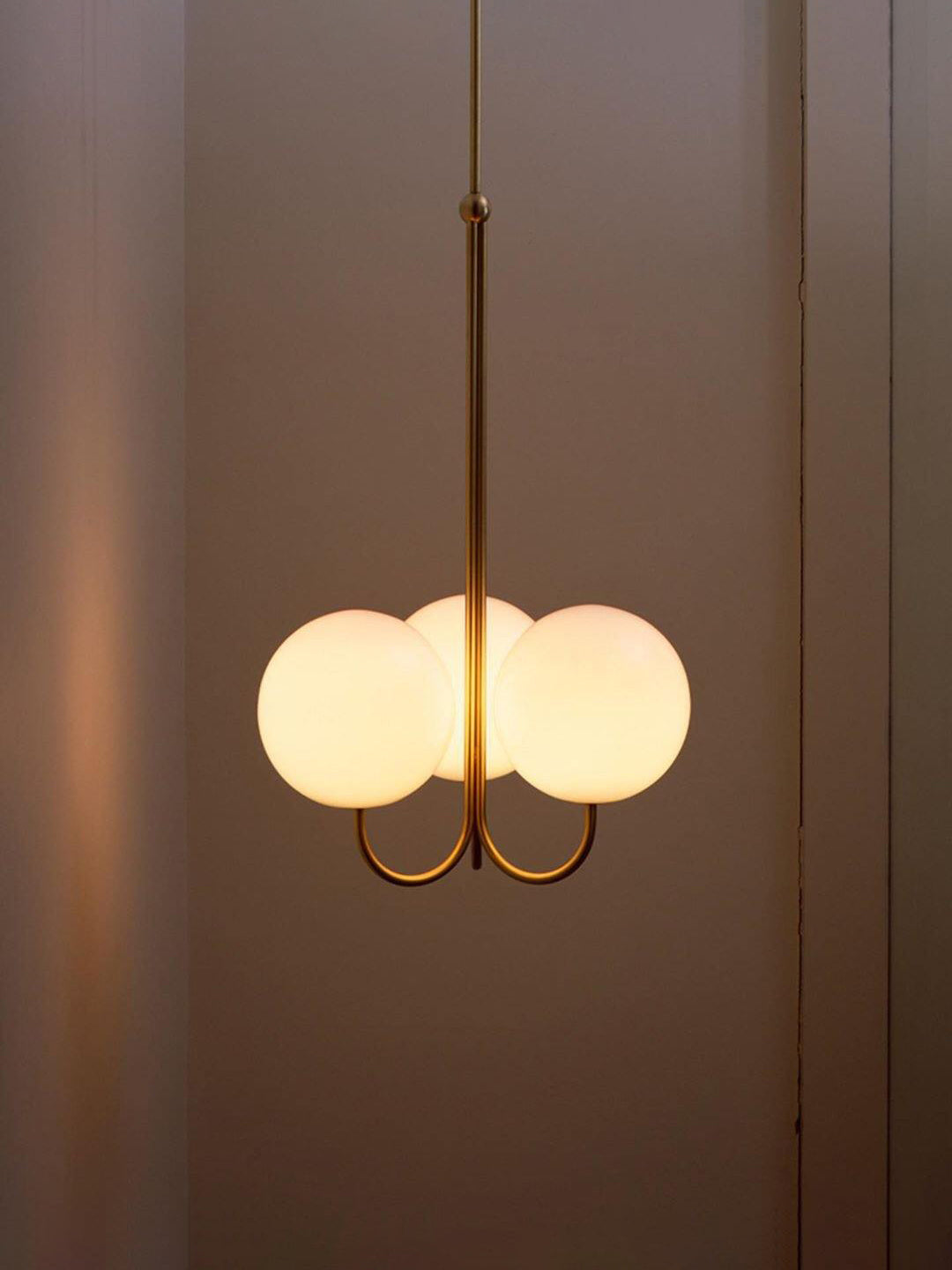 Mirelent Elegante Hängeleuchte aus Metall und Glas-Letslighting
