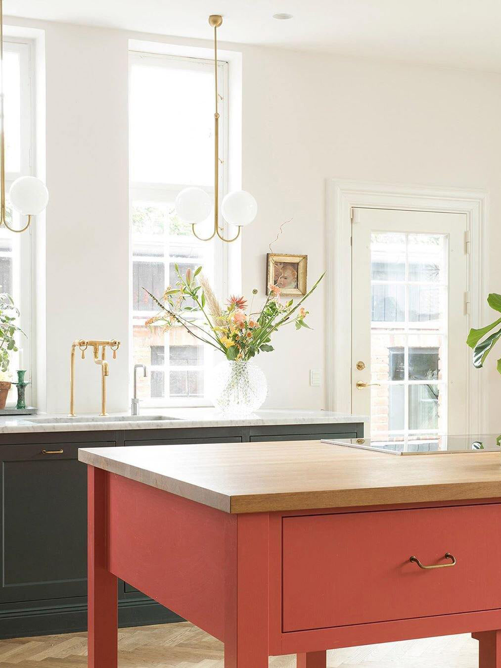 Mirelent Elegante Hängeleuchte aus Metall und Glas-Letslighting