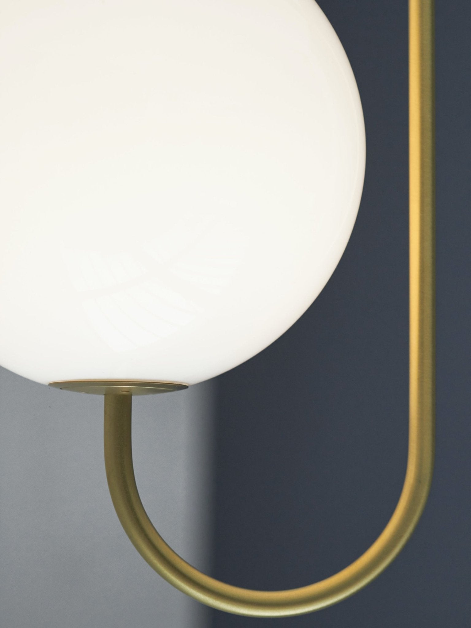 Mirelent Elegante Hängeleuchte aus Metall und Glas-Letslighting