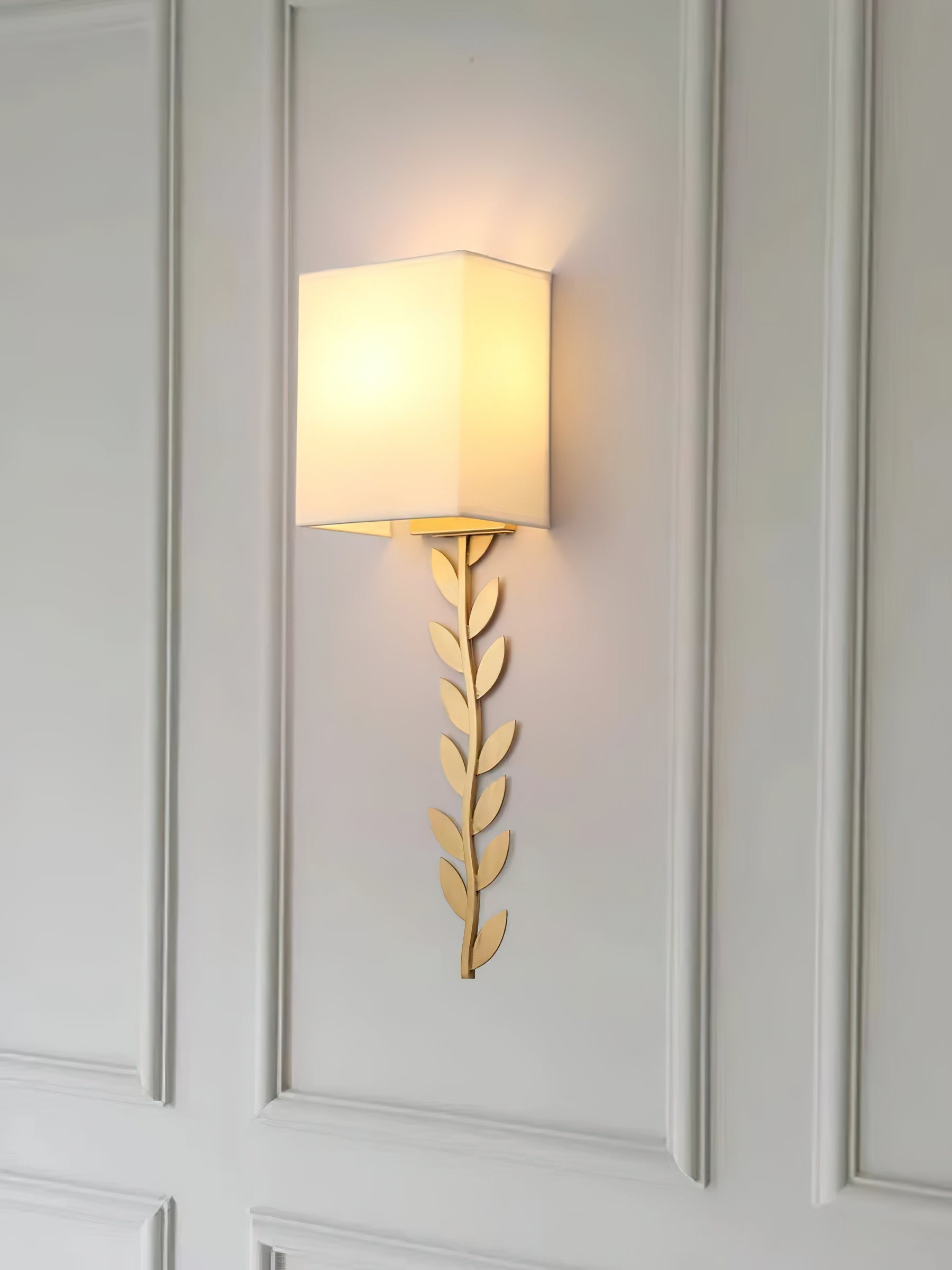 Plotuvyo Grove Messing Stoff Wandleuchte-Letslighting