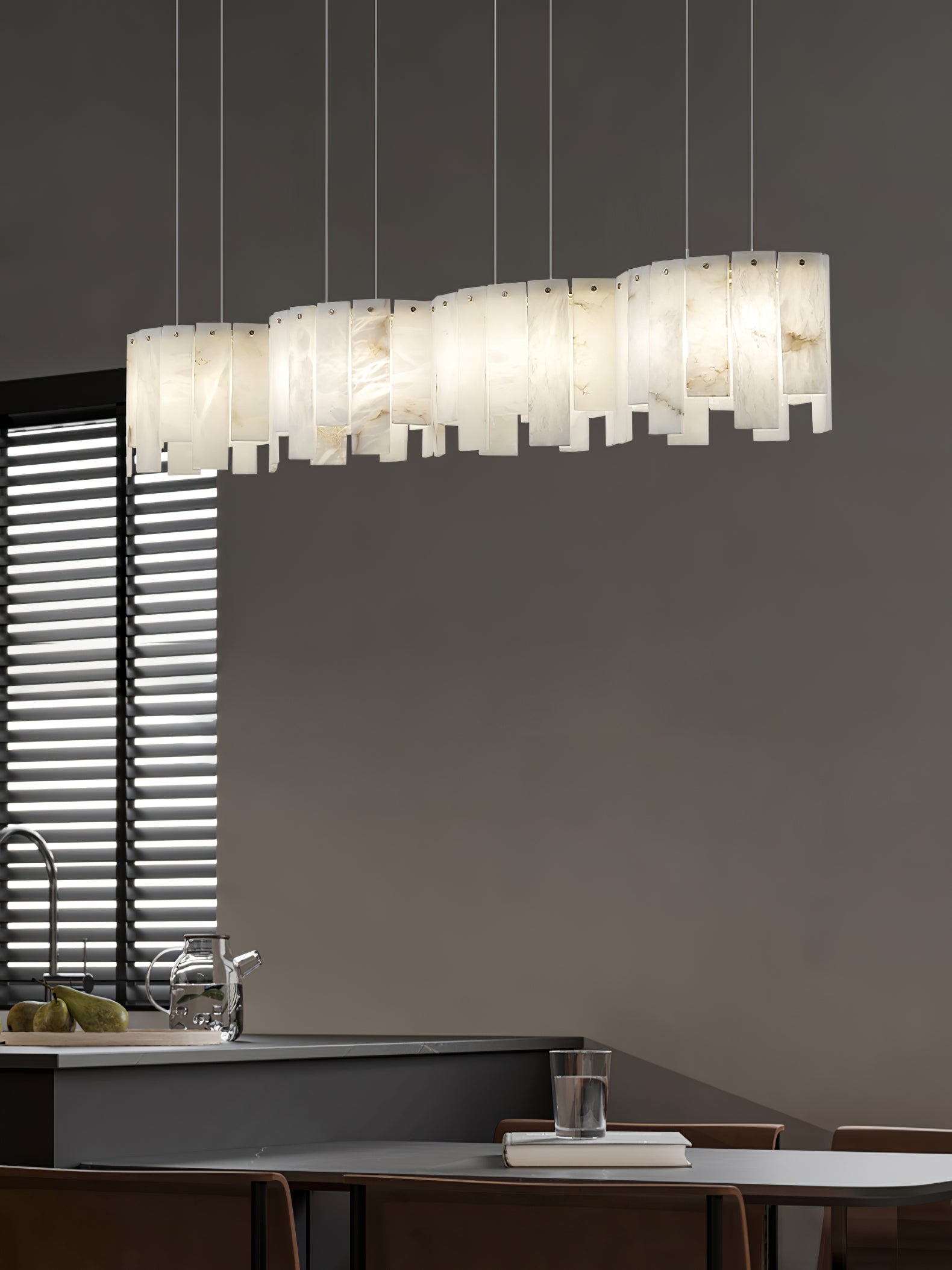 Cavelan Cluster Alabaster Pendant Light - Neutralighting
