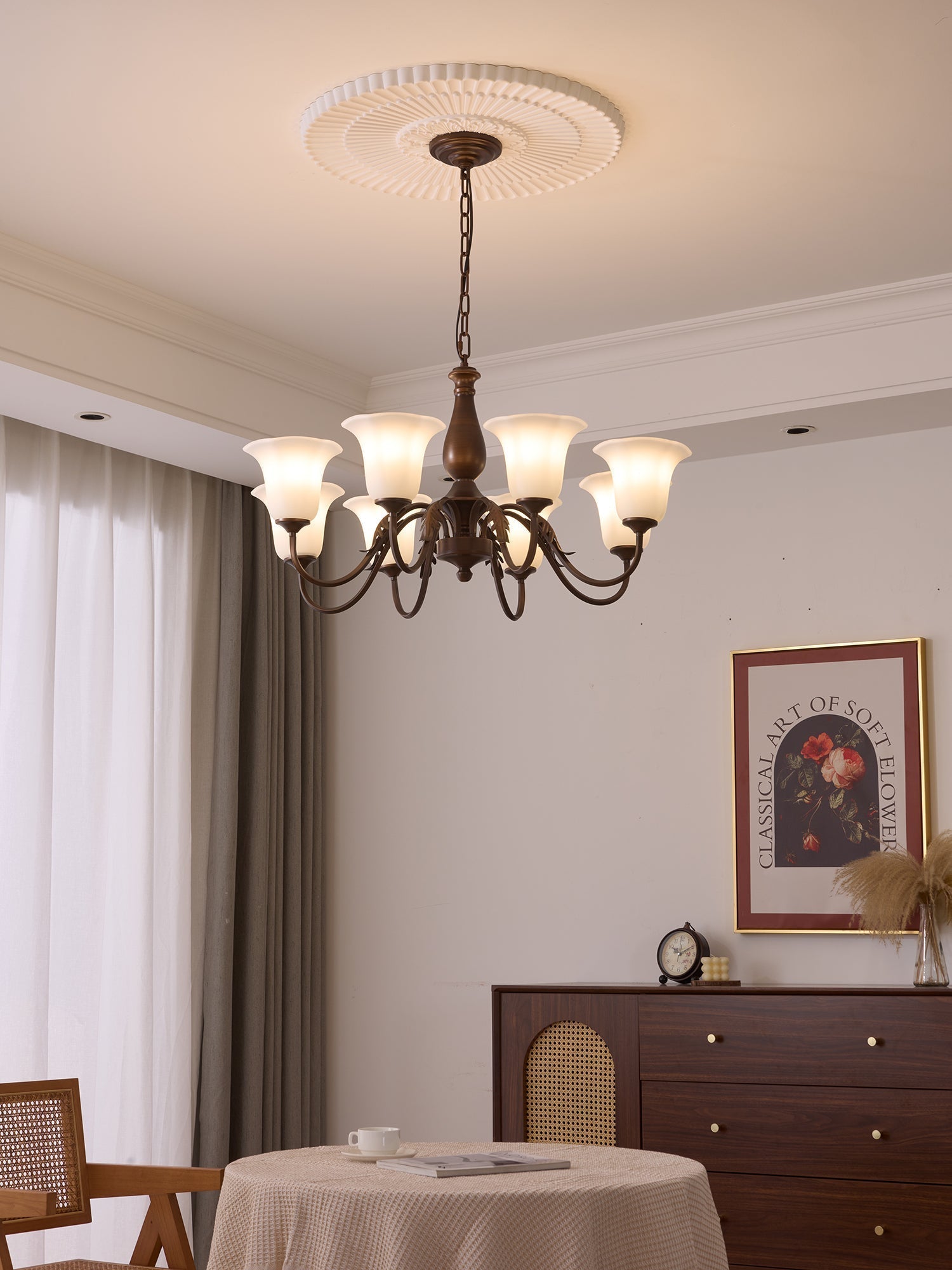 Uveleth Traditioneller Eleganter Glaskronleuchter-Letslighting