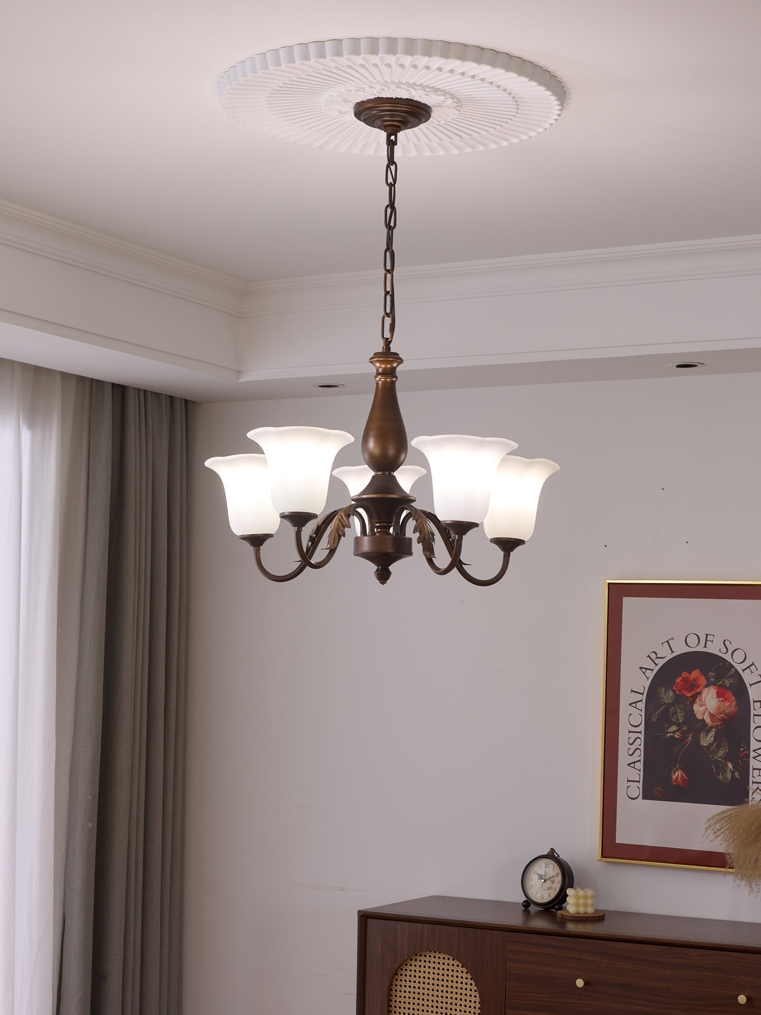 Uveleth Traditioneller Eleganter Glaskronleuchter-Letslighting