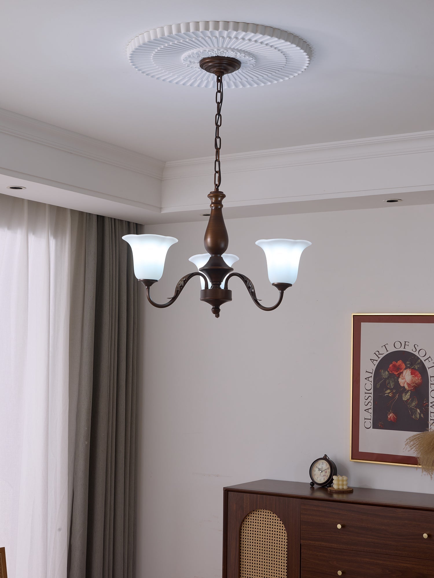 Uveleth Traditioneller Eleganter Glaskronleuchter-Letslighting