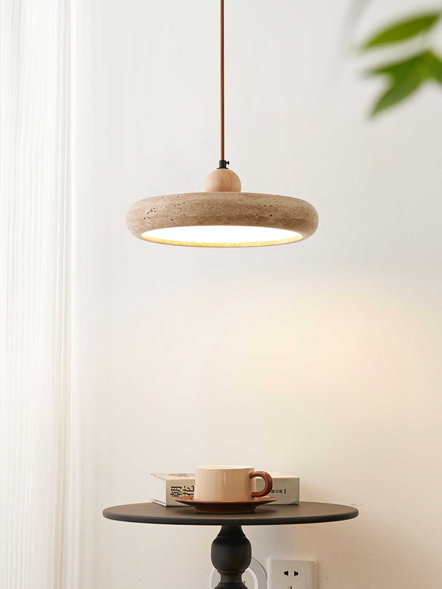 Zesolor Minimalist Travertine Pendant Light - Neutralighting